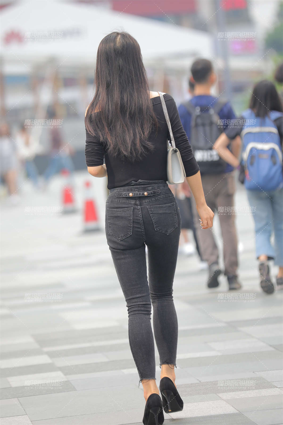 图片[2]-高跟紧牛-日更街拍