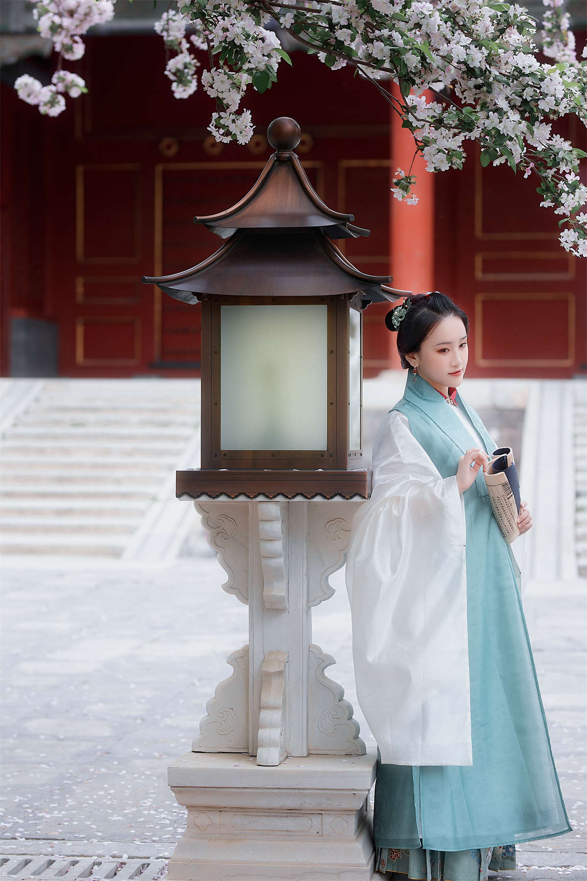 图片[2]-YITUYU艺图语 2021.08.30 花想容 晴空-日更街拍