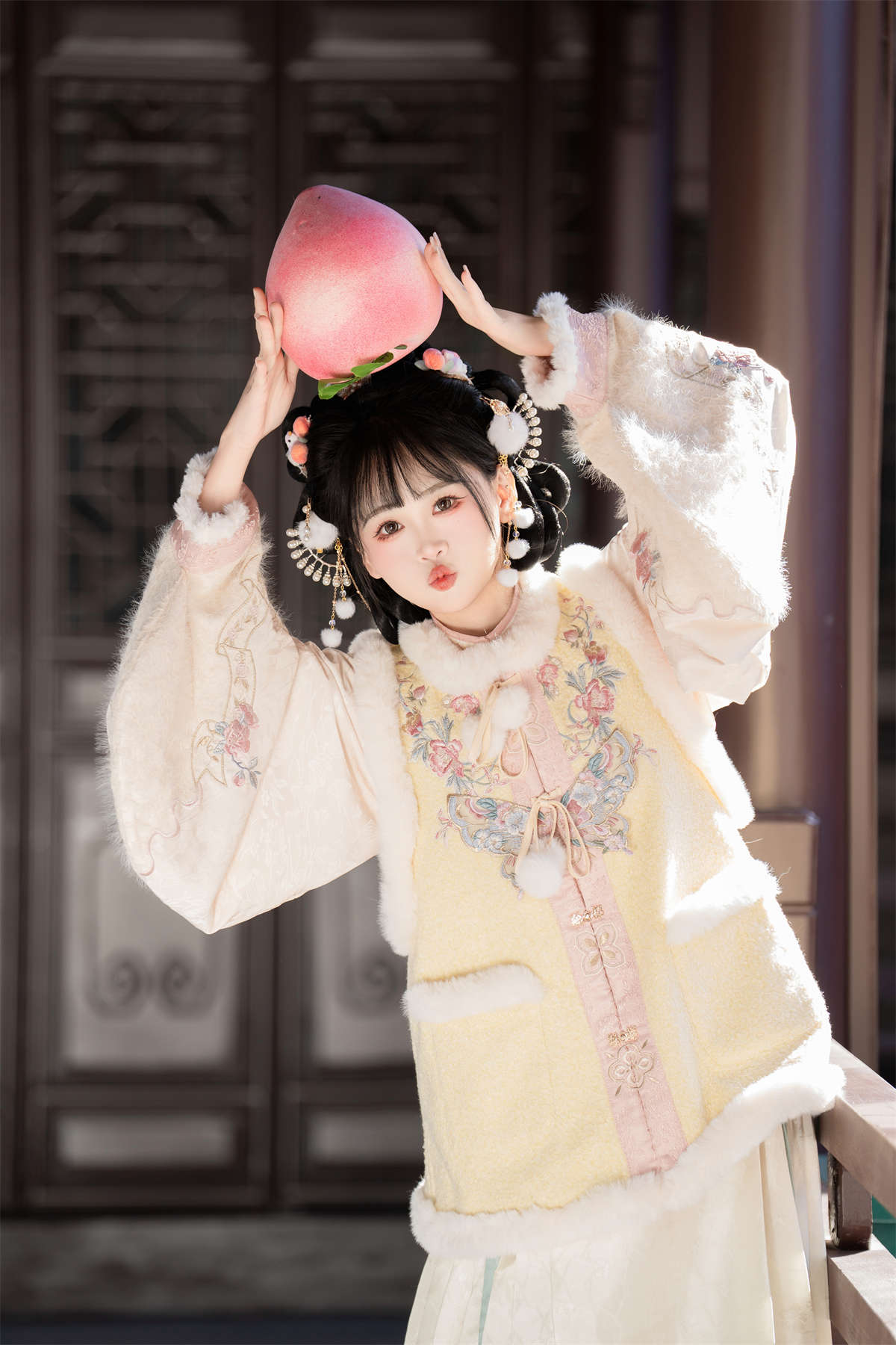 YITUYU艺图语 2025.03.08 谁家小姐又跑出去玩了 湫一只岁岁插图1