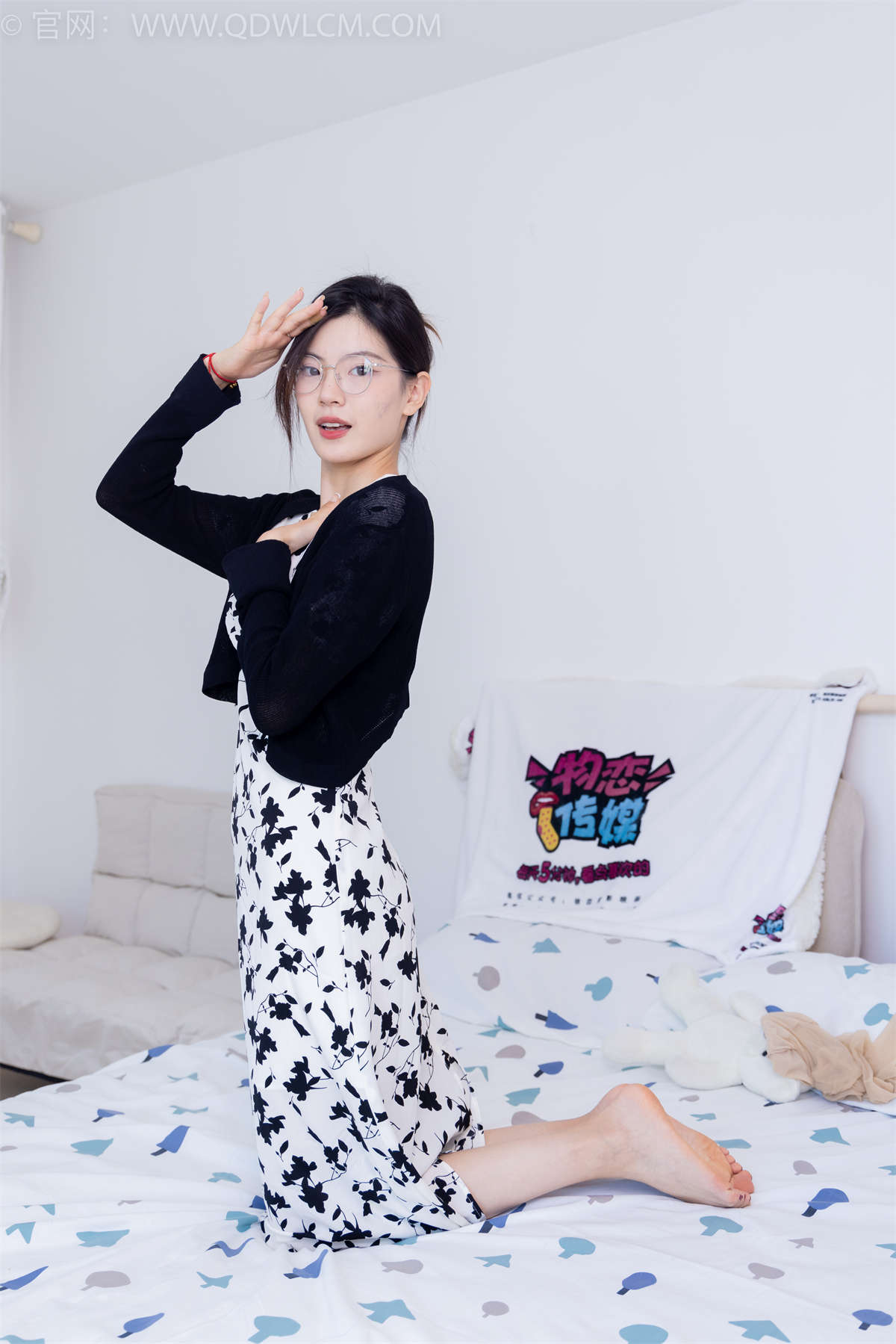 图片[2]-物恋传媒 NO.1821 青黛-还是会想你-日更街拍