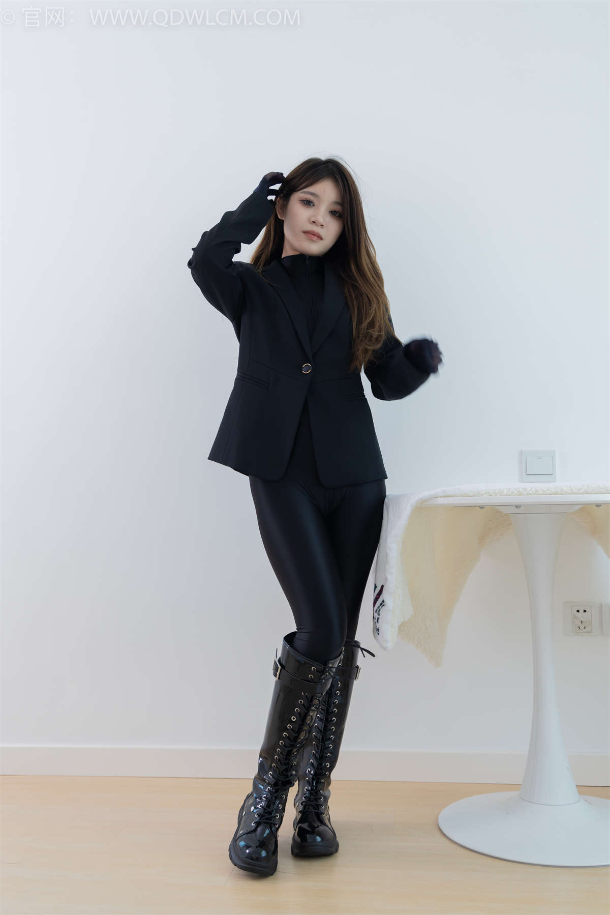 图片[2]-物恋传媒 NO.1662 闪闪-过去式的爱情-日更街拍