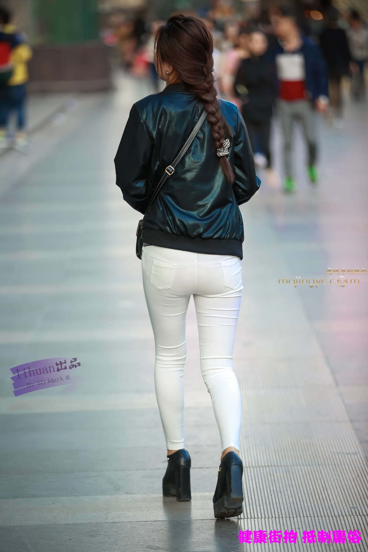 李欢原创-白裤，丰腴（16P）-日更街拍