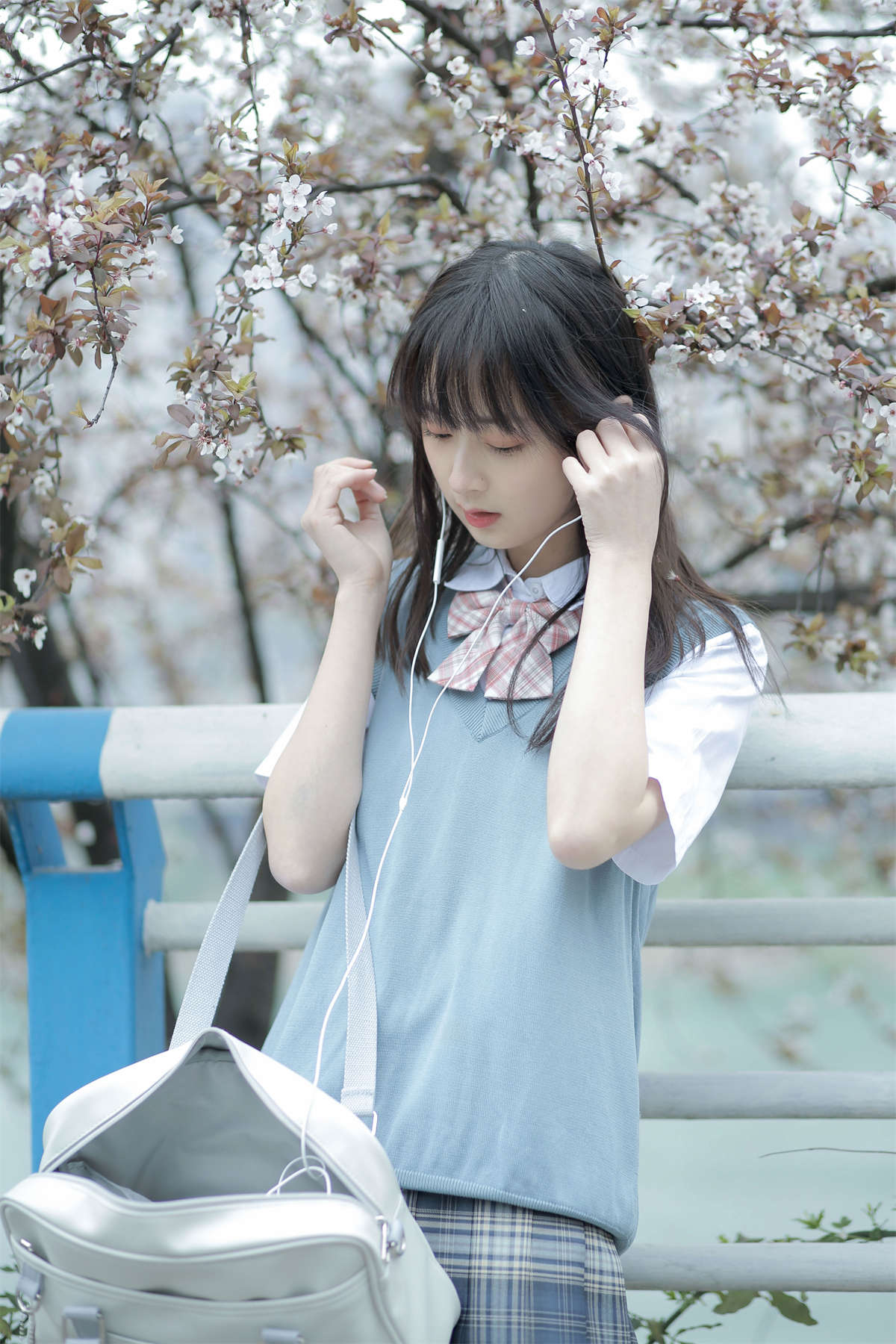 图片[2]-YITUYU艺图语 2022.05.09 感受春的气息 想七77-日更街拍