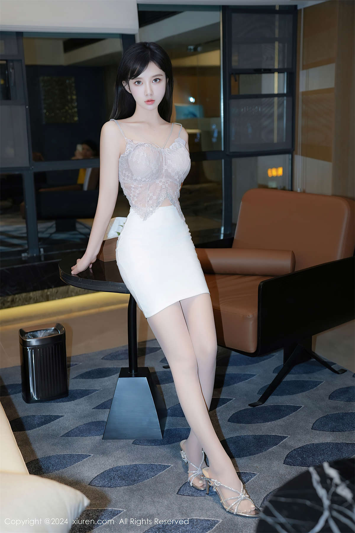图片[2]-Xiuren秀人网 2024.10.29 NO.9359 于诺诺ise-日更街拍