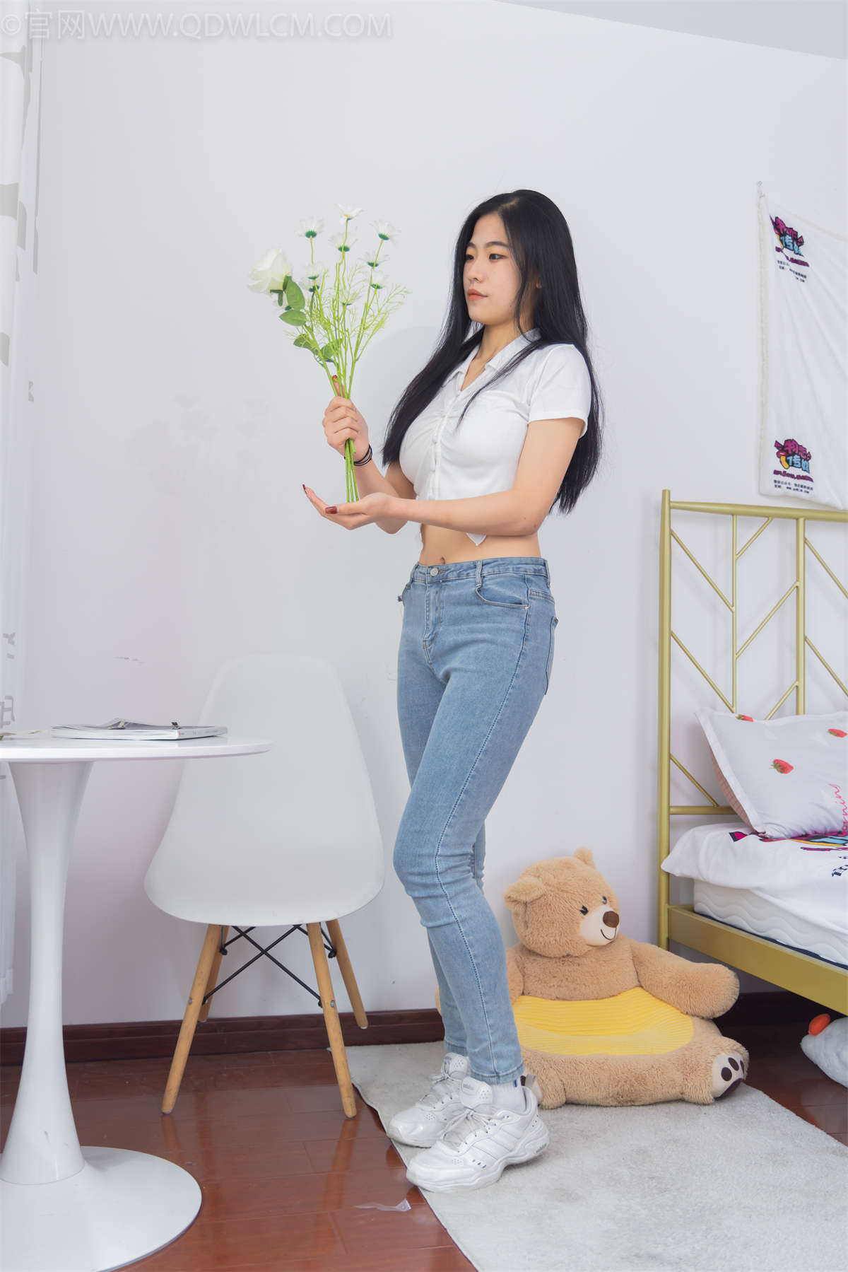 物恋传媒 NO.1398 穗穗-时光岁月-日更街拍