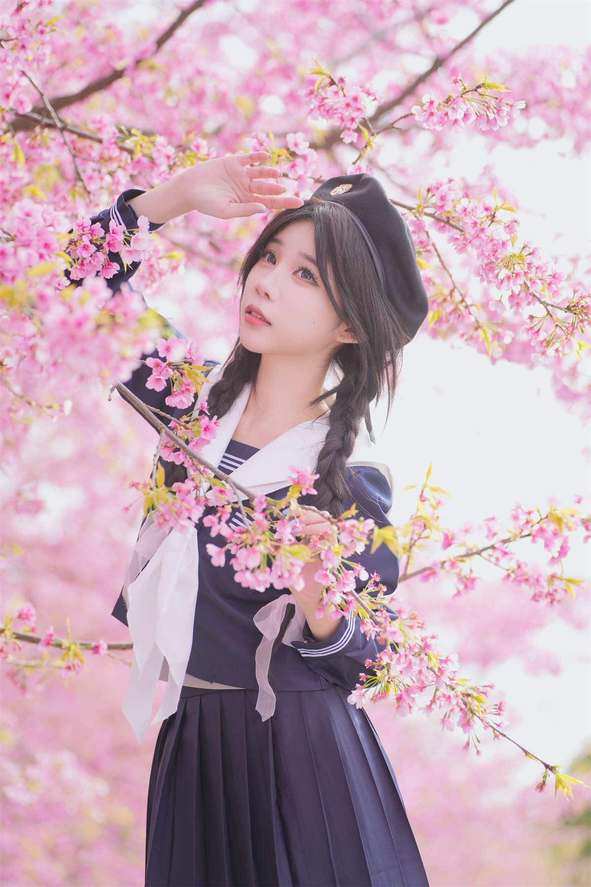 YITUYU艺图语 2023.06.14 春日少女 走走-日更街拍