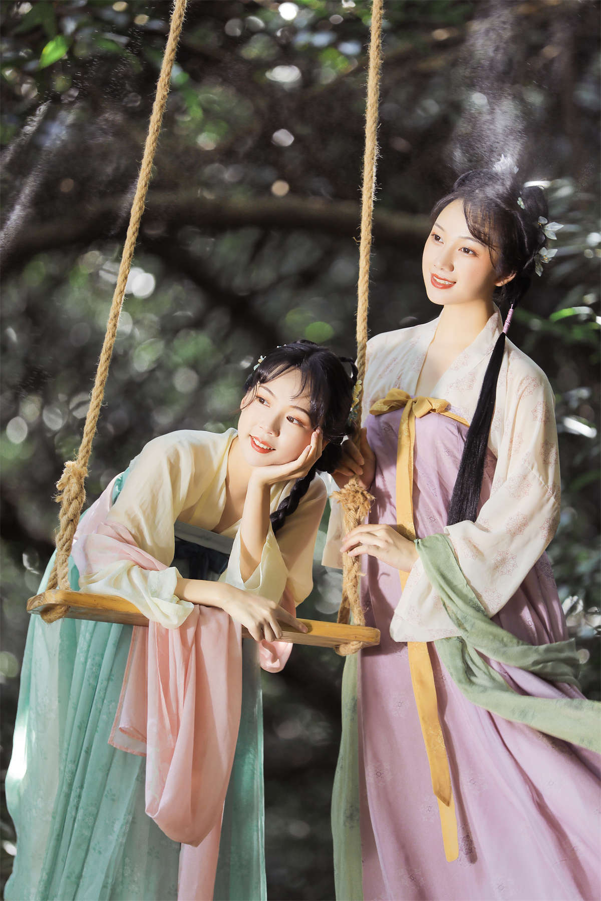 YITUYU艺图语 2022.04.10 聘婷 秋哒哒---日更街拍