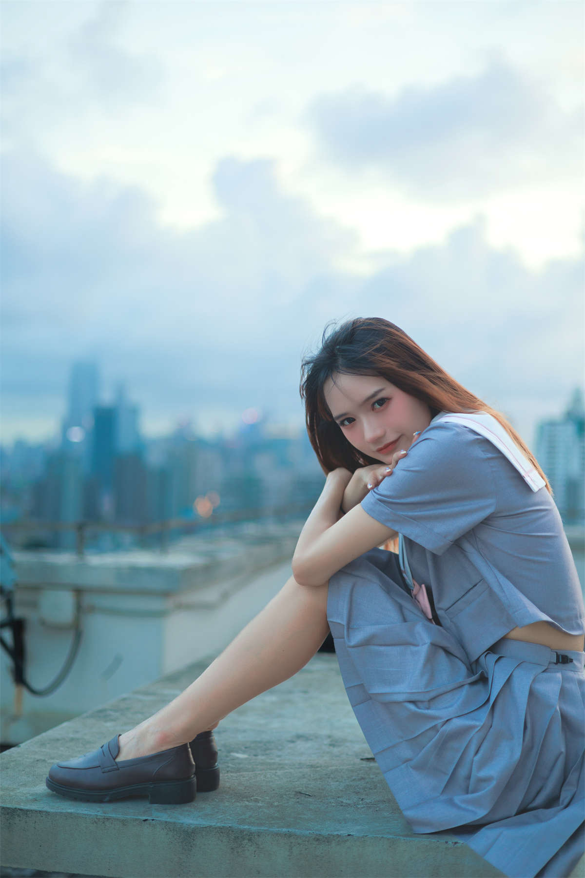 图片[2]-YITUYU艺图语 2022.06.12 天台纸飞机 兔子Zzz不吃胡萝卜-日更街拍