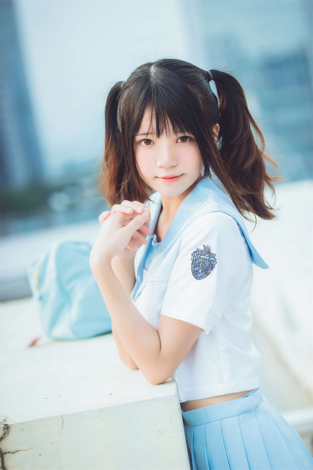 桜桃喵 – 少女之微风轻轻起-日更街拍