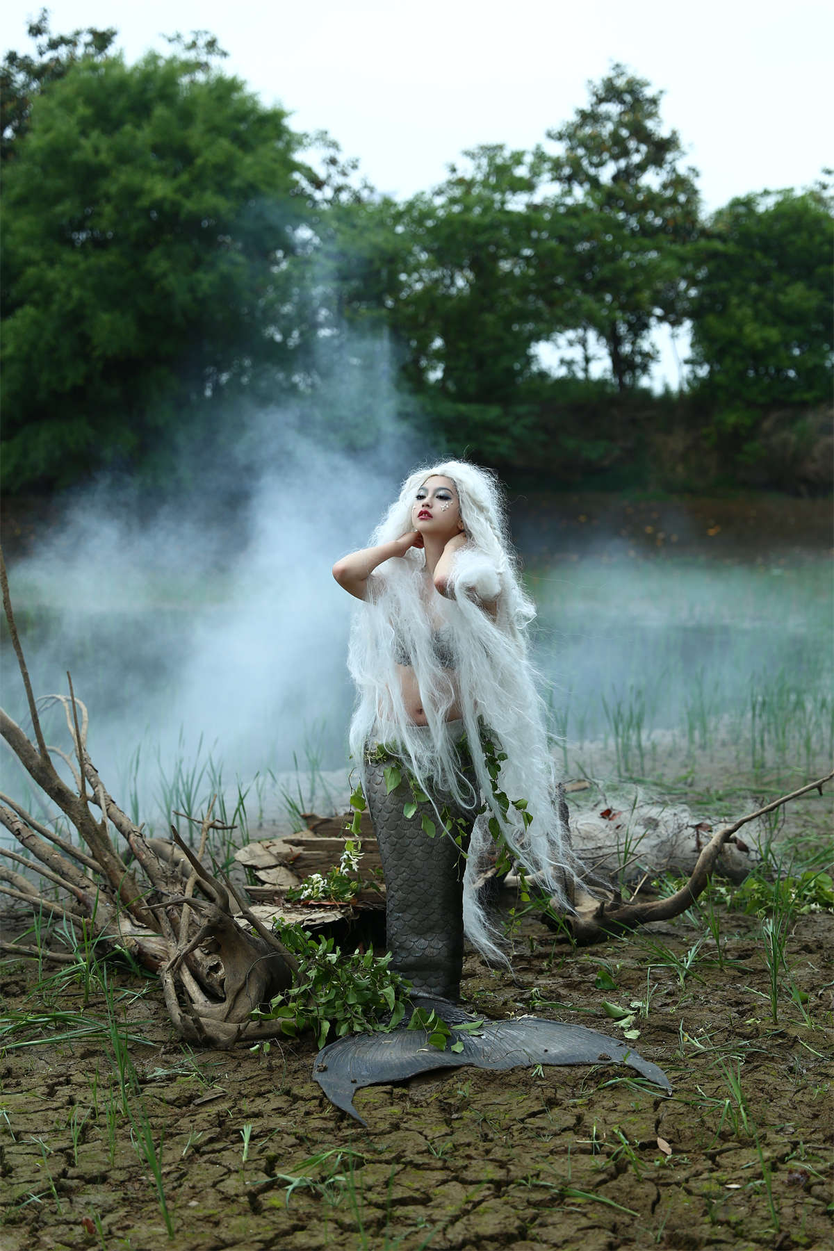 YITUYU艺图语 2023.09.01 干涸人鱼 kilonova甜腻天意插图1