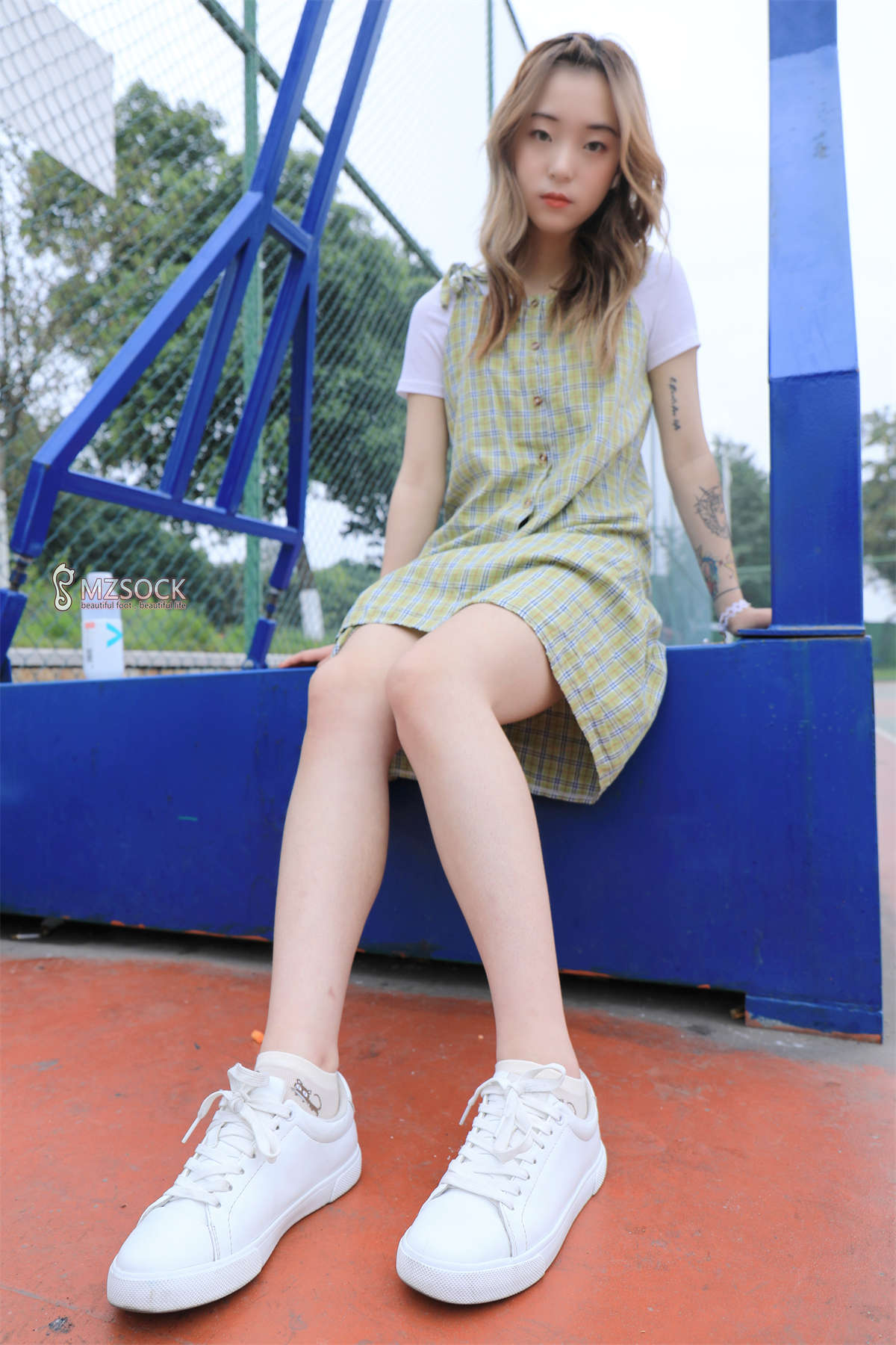 图片[2]-MZSOCK-2019 NO.068 梦琪-日更街拍