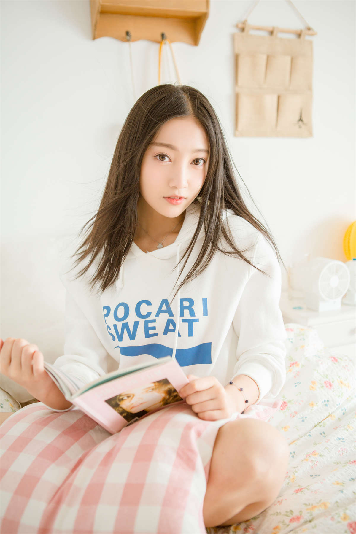 YALAYI雅拉伊2022.10.14 NO.980 微甜的梦-日更街拍