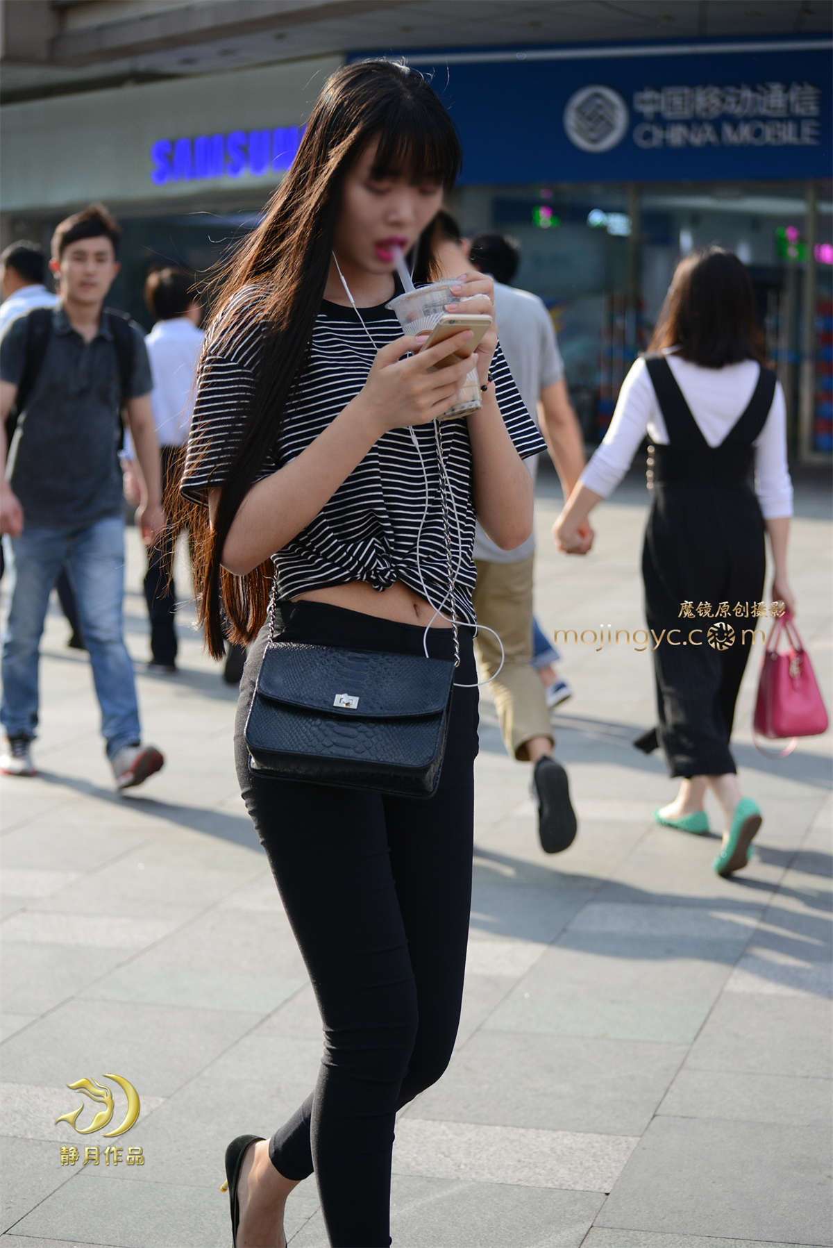 黑裤妹子-（12P）-日更街拍
