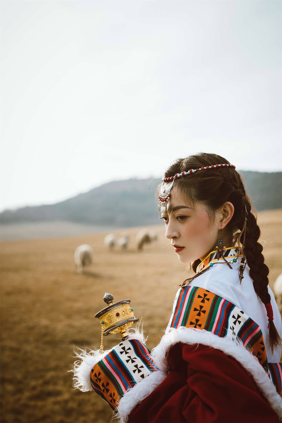 YITUYU艺图语 2022.07.04 牧场藏服少女 壹萱--日更街拍