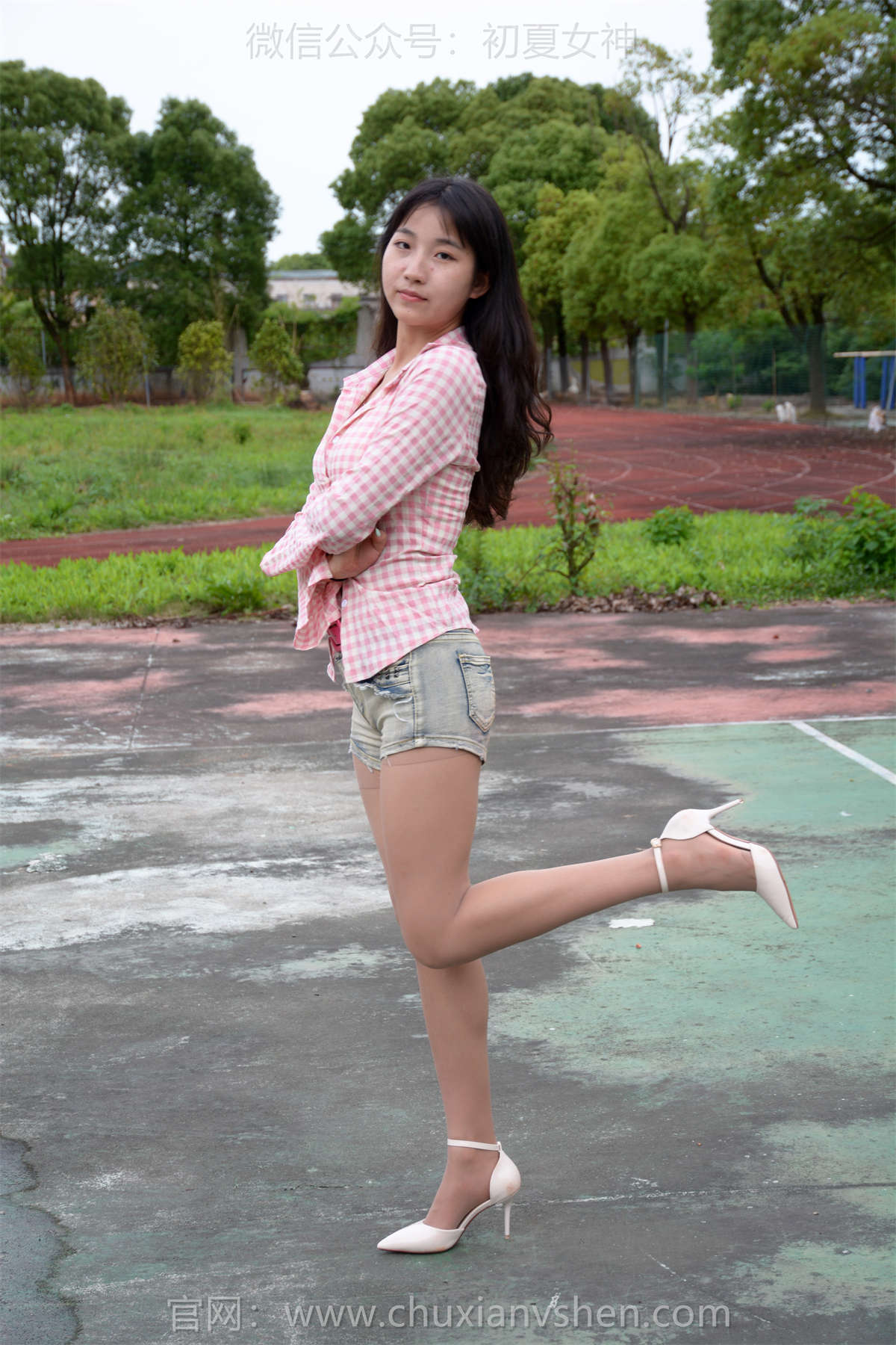 图片[2]-初夏女神 NO.248 点点 夏去秋来-日更街拍