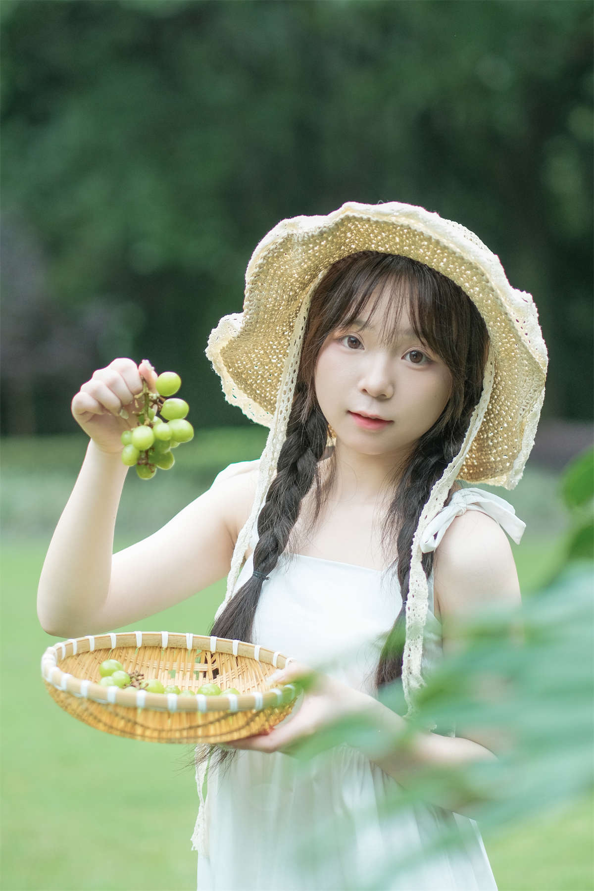 YITUYU艺图语 2024.08.09 雨后青提 一口羊插图1