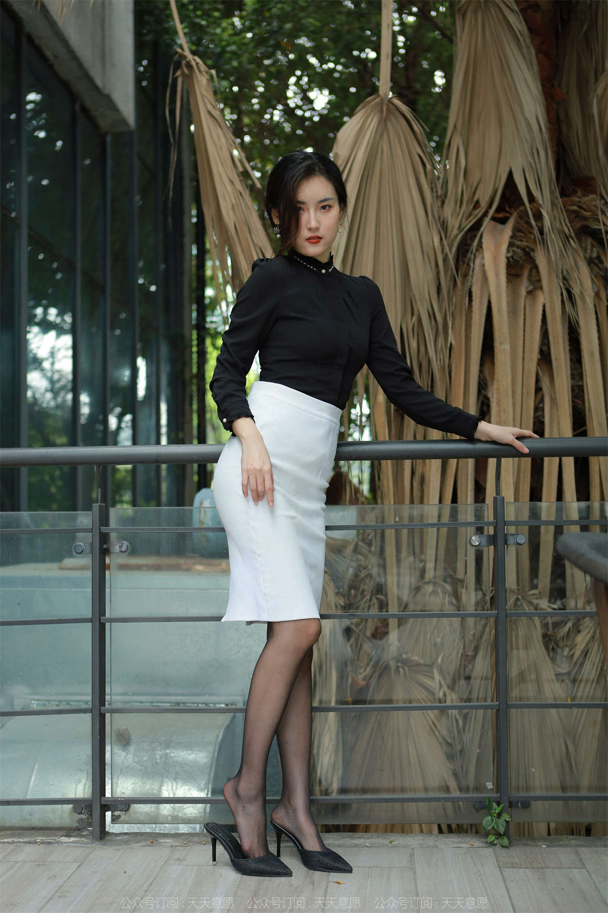 IESS异思趣向 2022.05.15 丝享家1089：小宝 黑丝黑衬衣-日更街拍