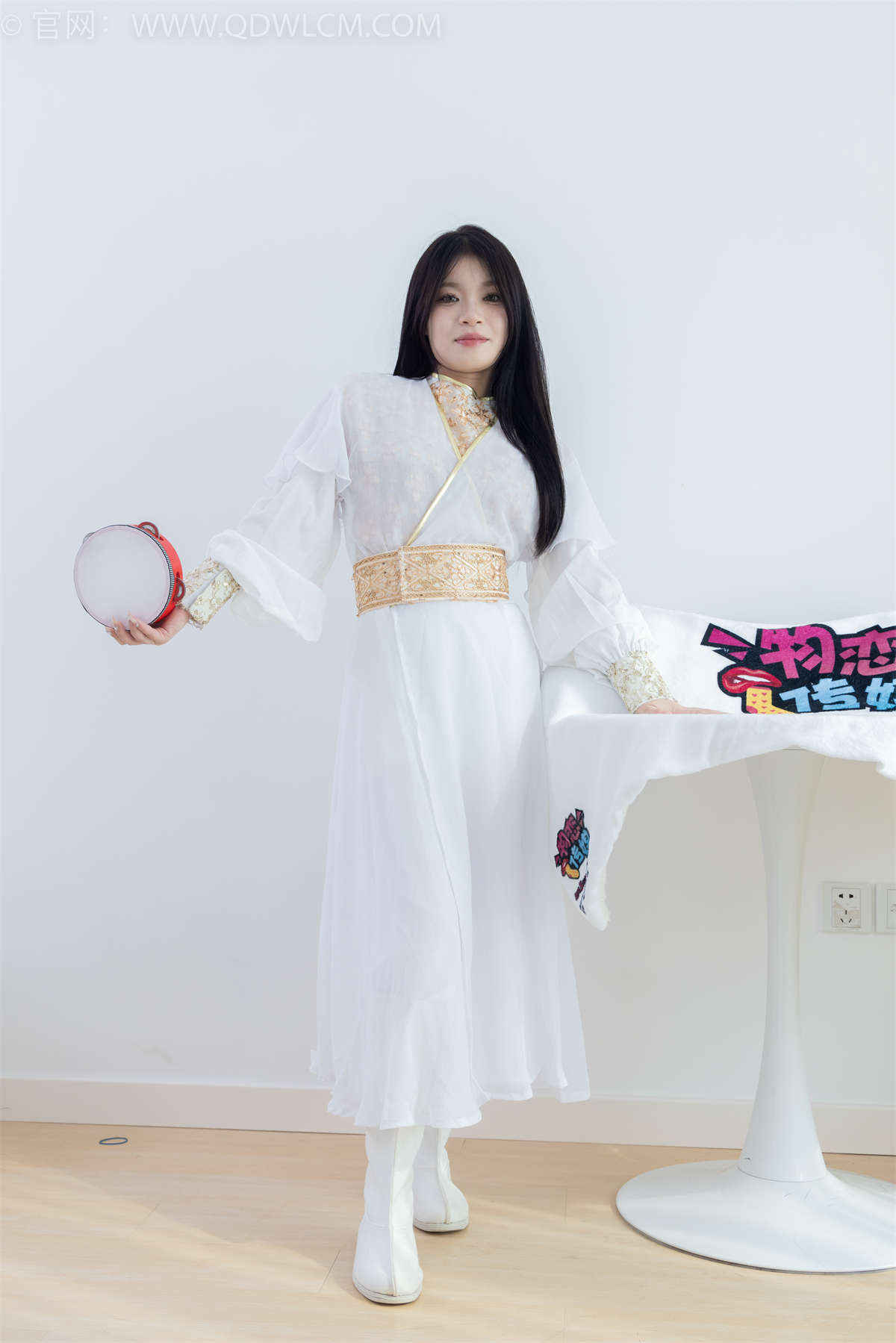 图片[2]-物恋传媒 NO.1796 闪闪-北国的春-日更街拍