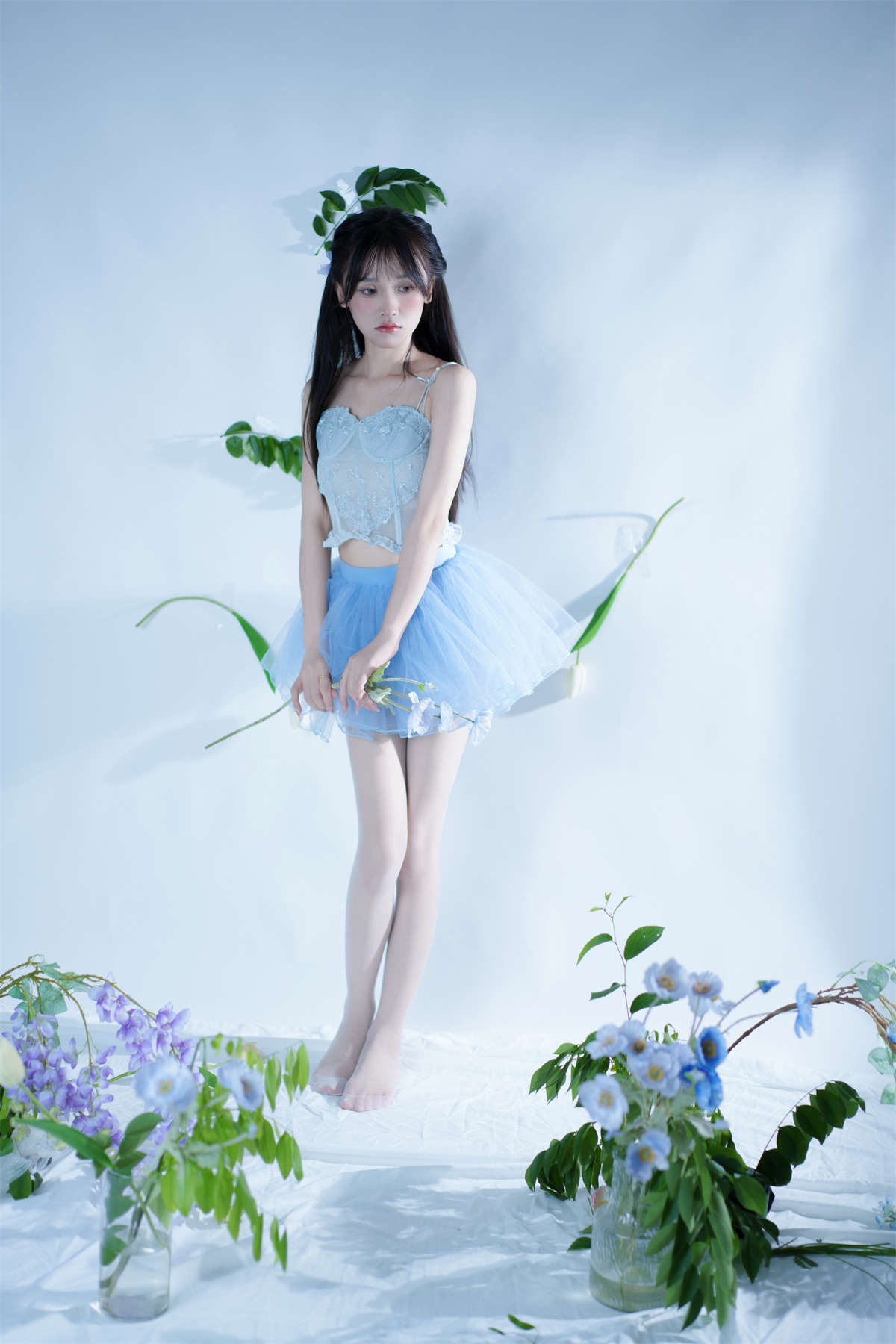 YITUYU艺图语 2024.08.10 蝴蝶少女 小小雨-日更街拍