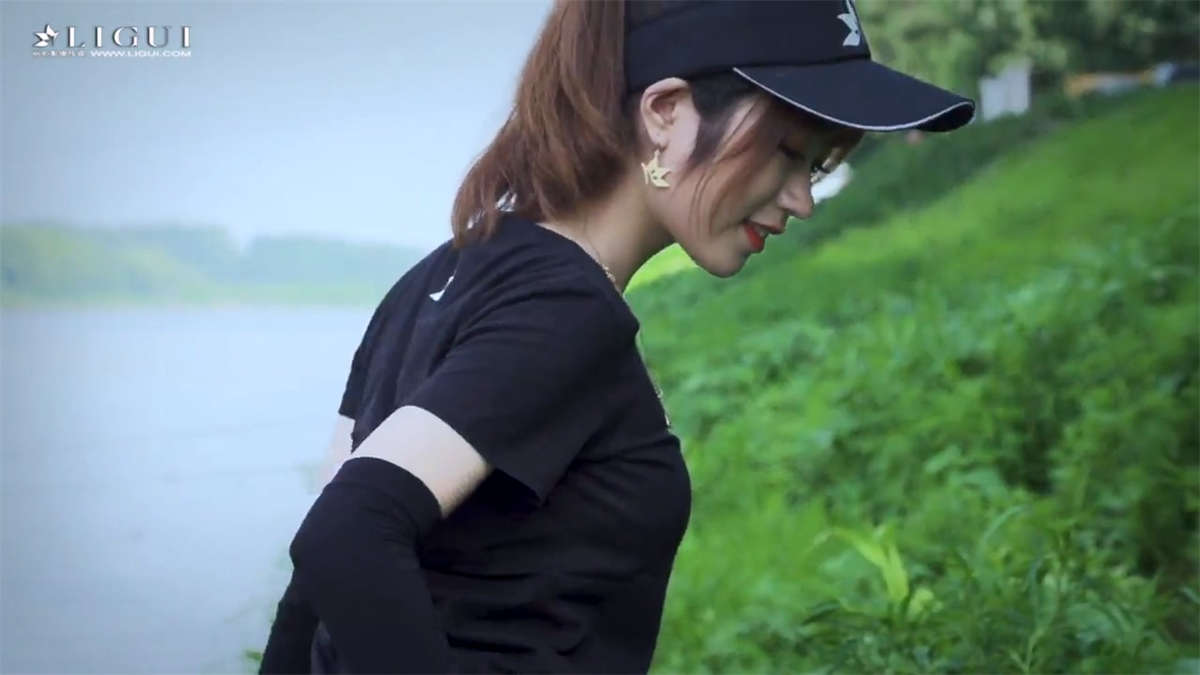 Ligui丽柜视频 2019.06.27 青山绿水之环保天使 安娜-日更街拍
