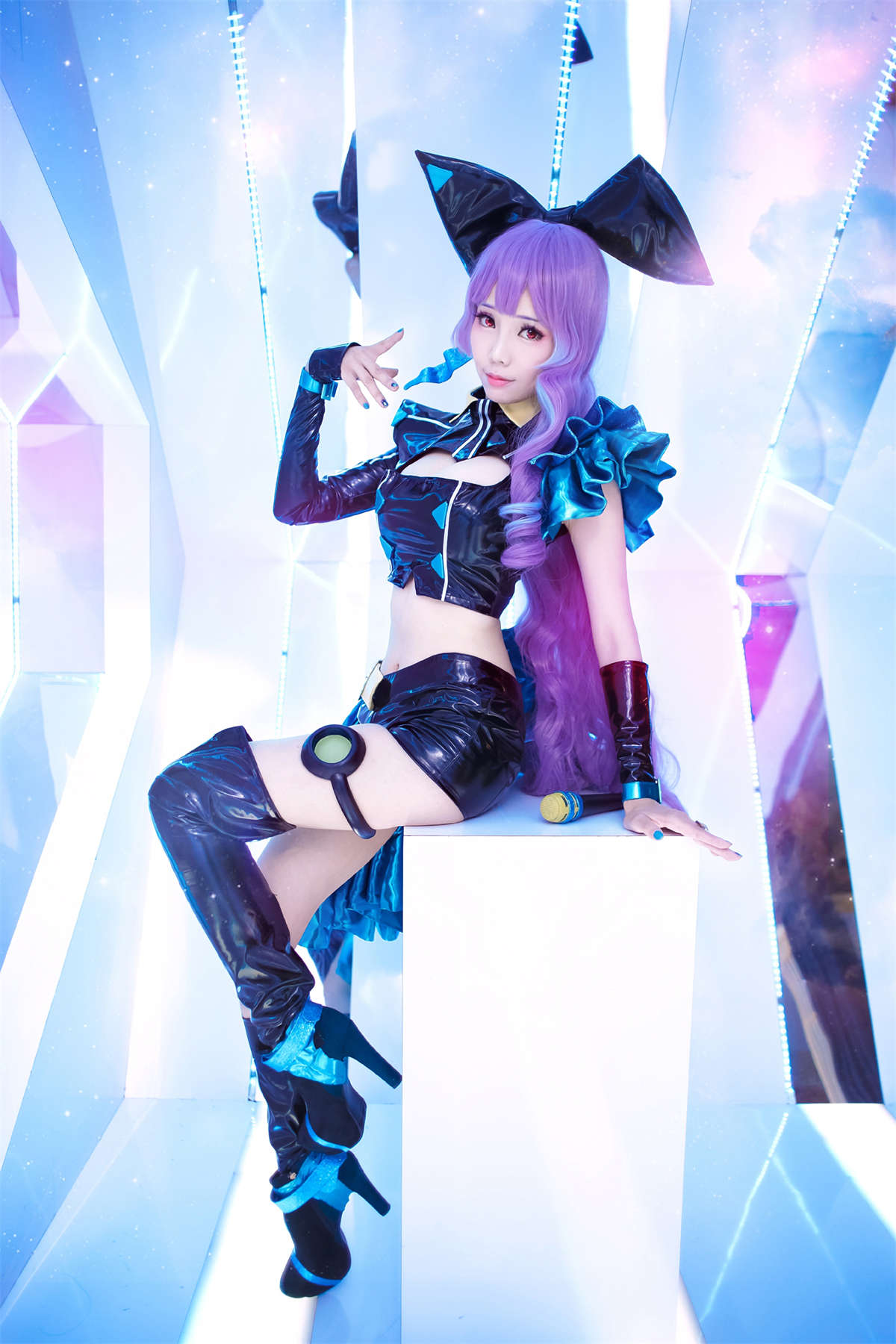 Ely_eee(ElyEE子) 电音打歌服-日更街拍