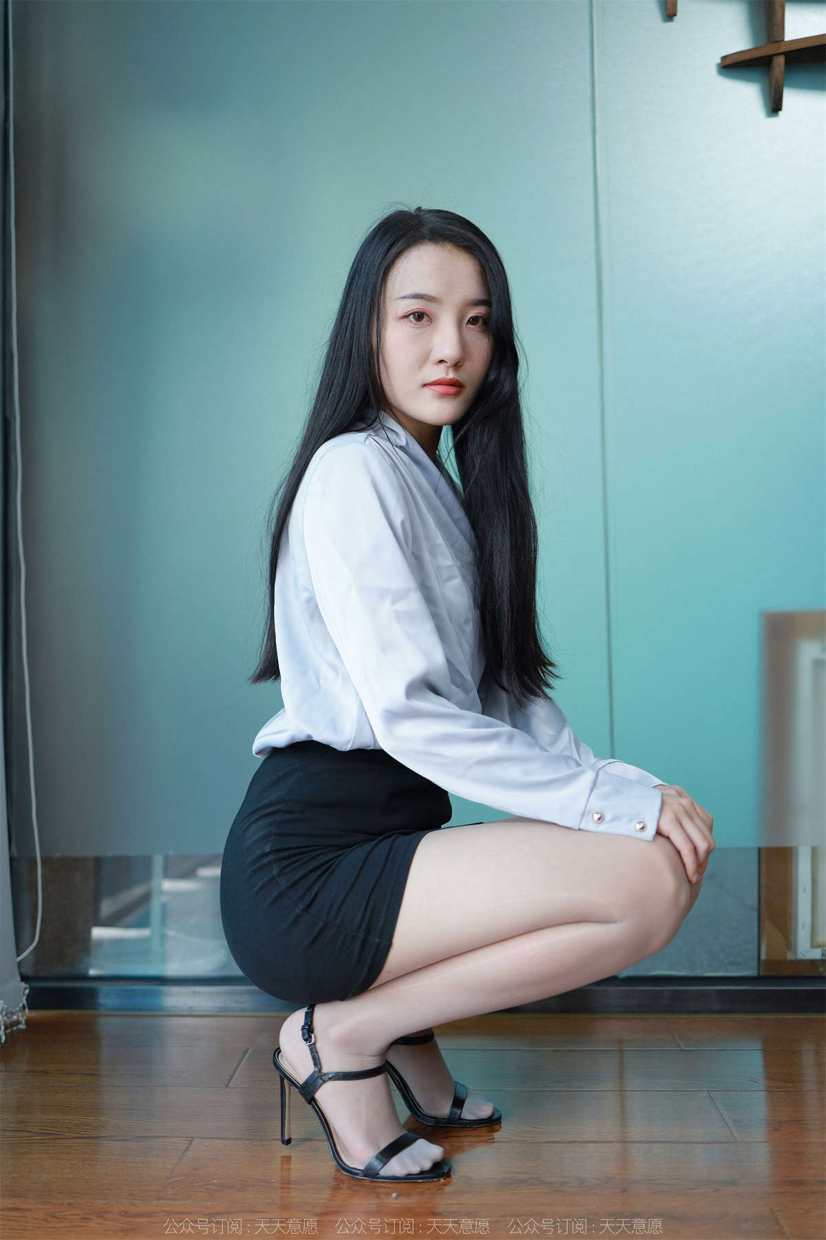 IESS异思趣向 2022.07.24 丝享家1157：婉萍 灰色轨迹-日更街拍