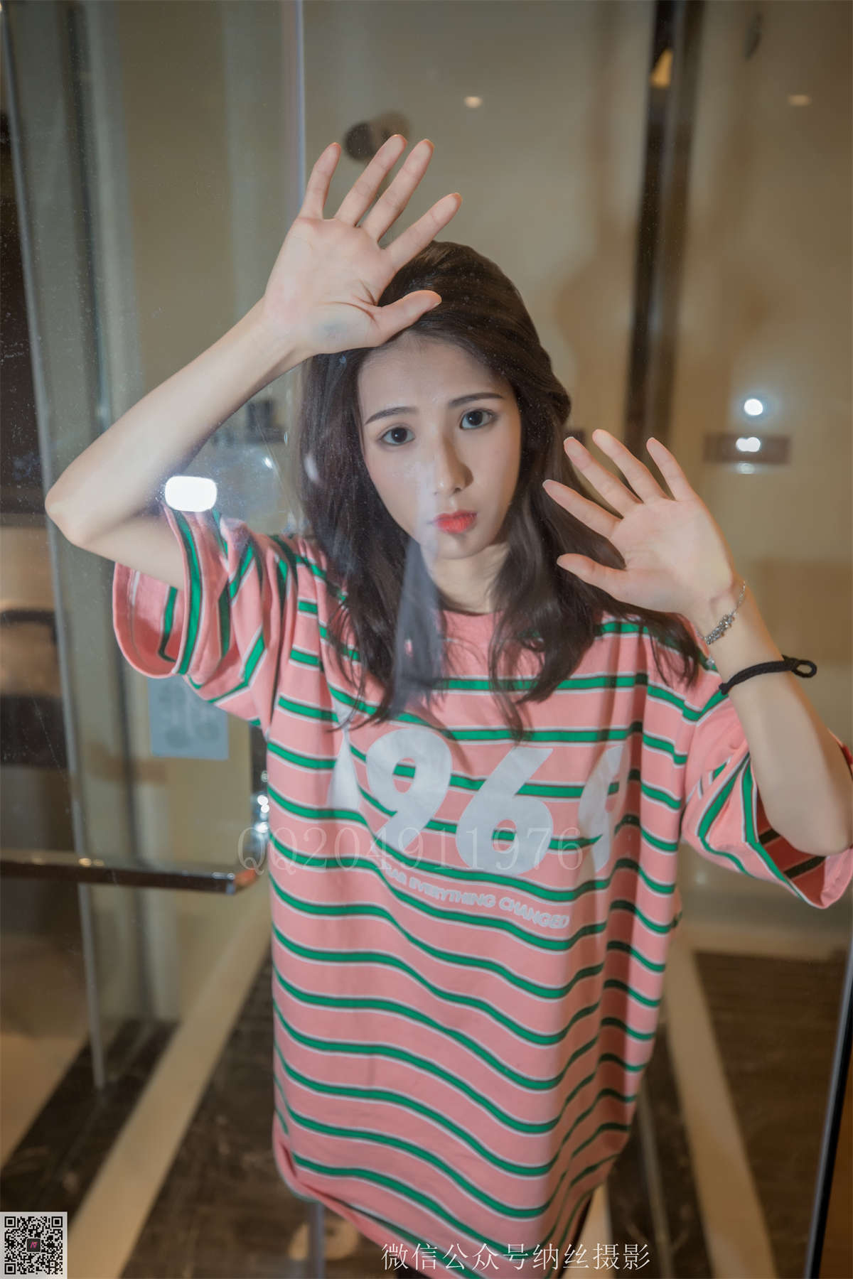 图片[2]-纳丝摄影No.215 彤彤-日更街拍