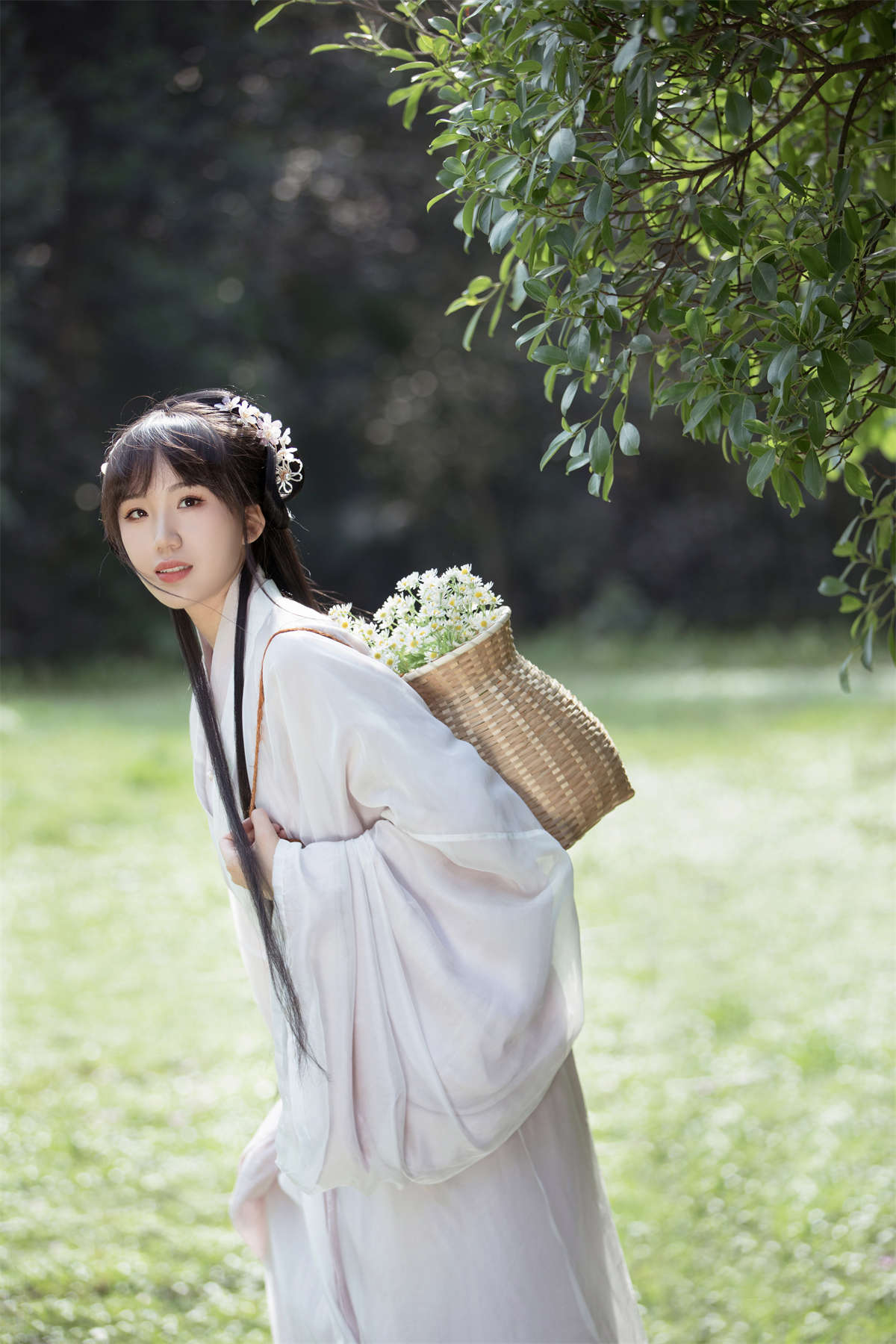 YITUYU艺图语 2023.07.06 淡淡春山 莎莎插图1