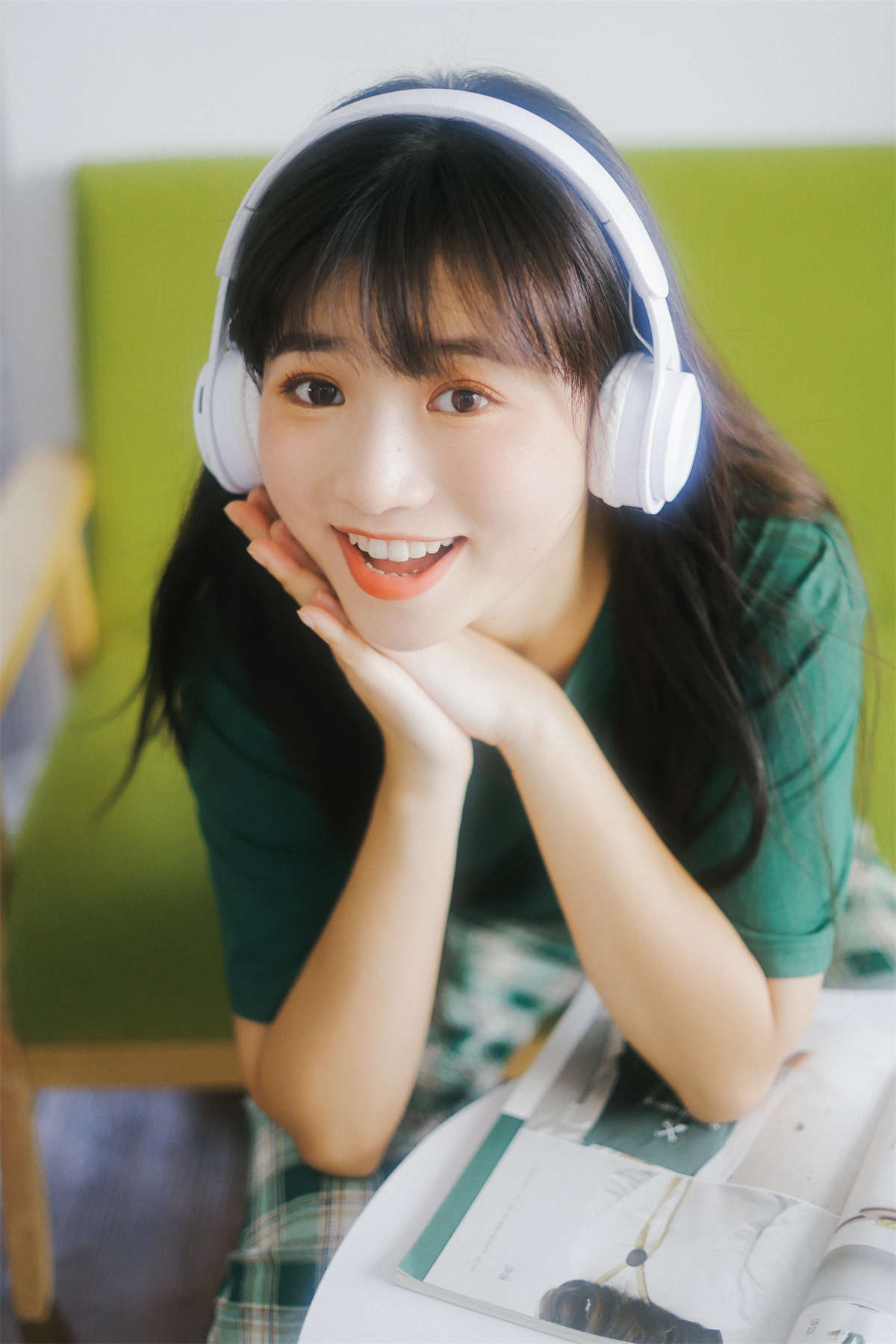 YITUYU艺图语 2022.09.13 小城夏天 蓝胖子-插图1