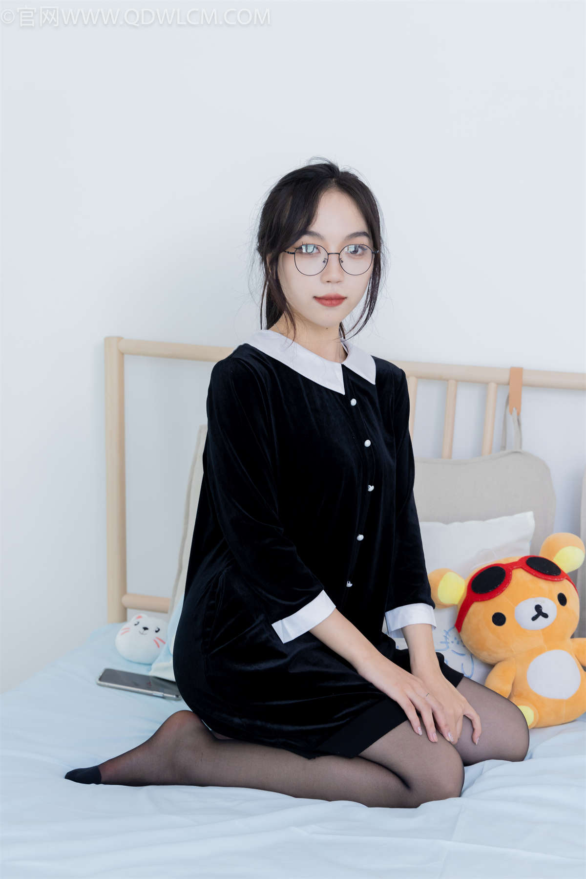 物恋传媒 NO.2162 纱纱-黑色记忆-日更街拍