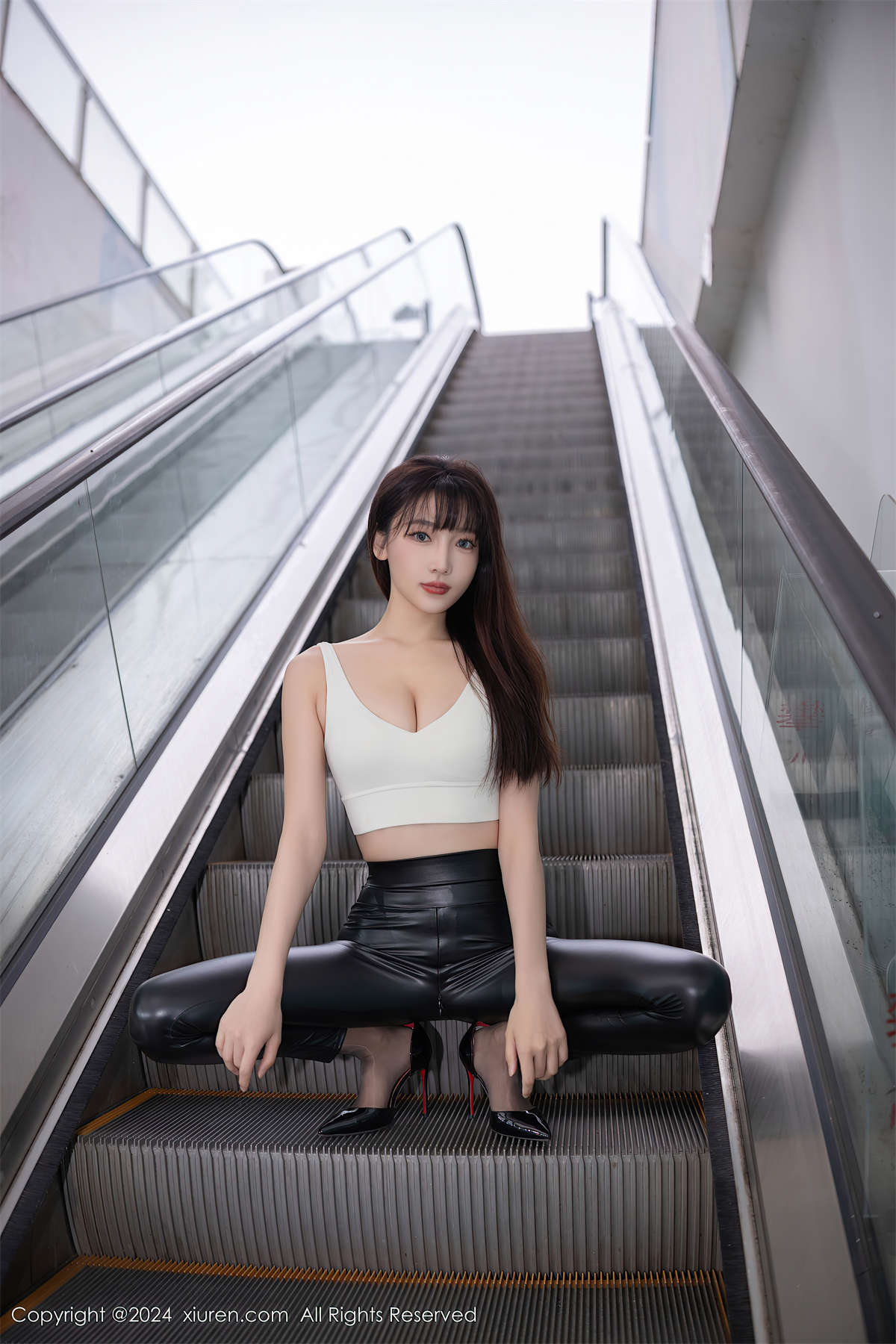 图片[2]-Xiuren秀人网 2024.10.31 NO.9377 陆萱萱-日更街拍