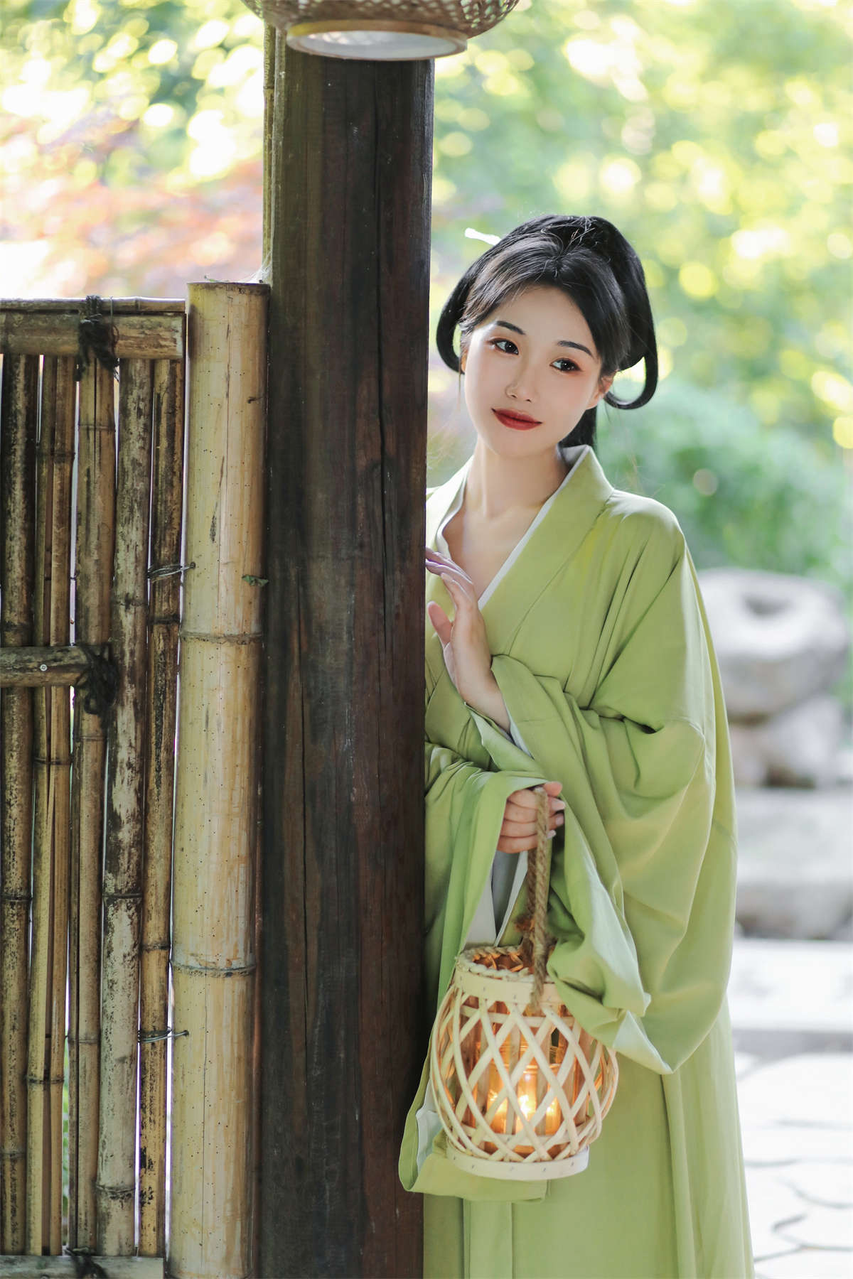 图片[2]-IESS异思趣向 2022.08.27 丝享家1190：婉萍 蓝色牛仔裙-日更街拍