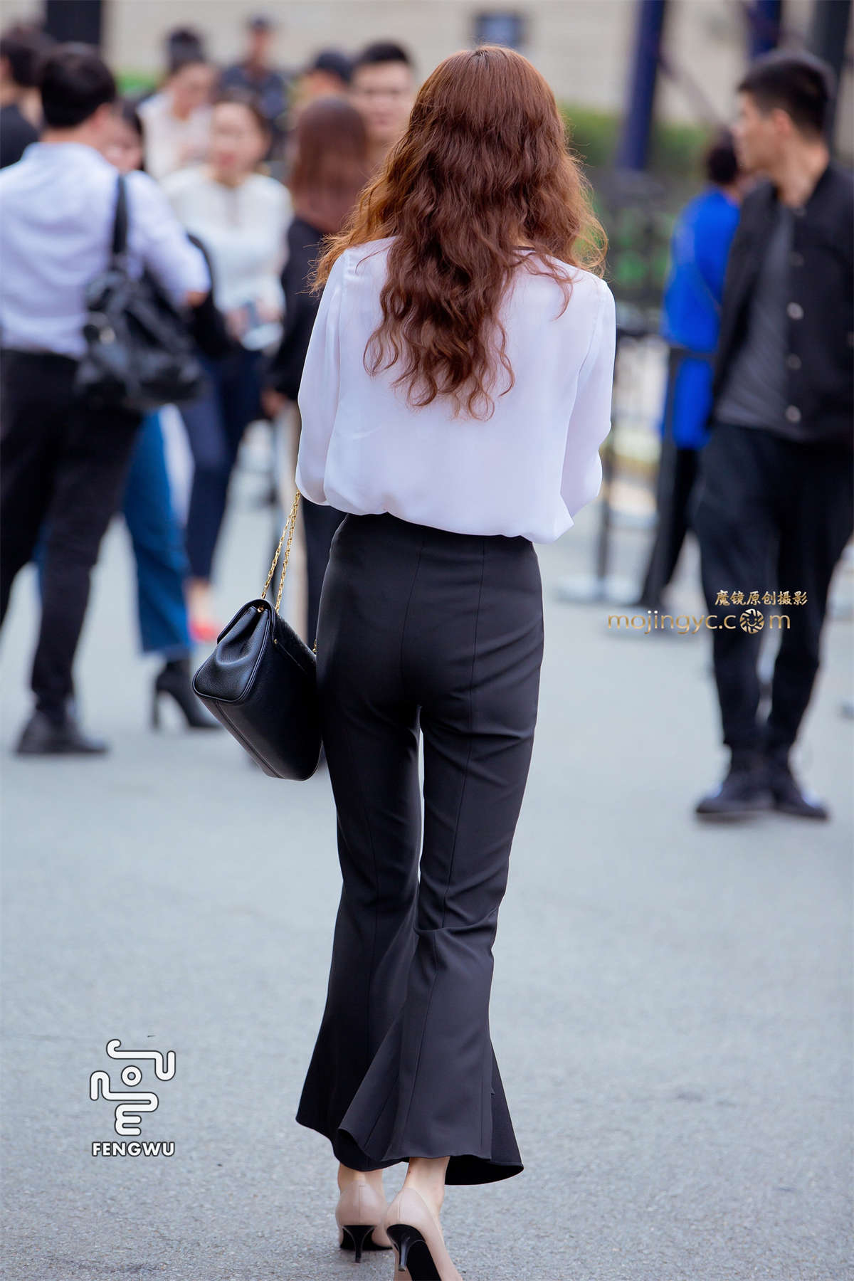 紧身裤喇叭裤，高跟（9）-日更街拍