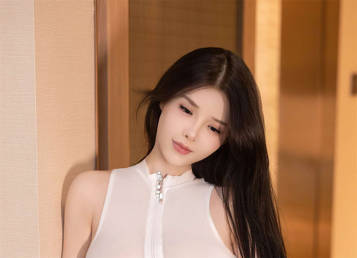 Xiuren秀人网 2024.11.01 NO.9379 软软酱-日更街拍