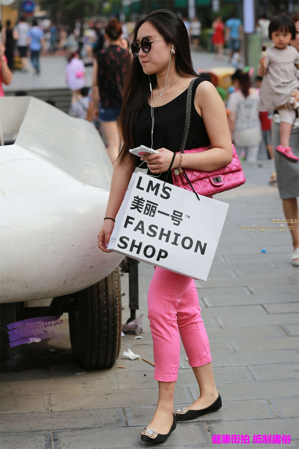 李欢原创-红裤，丰腴（19P）-日更街拍