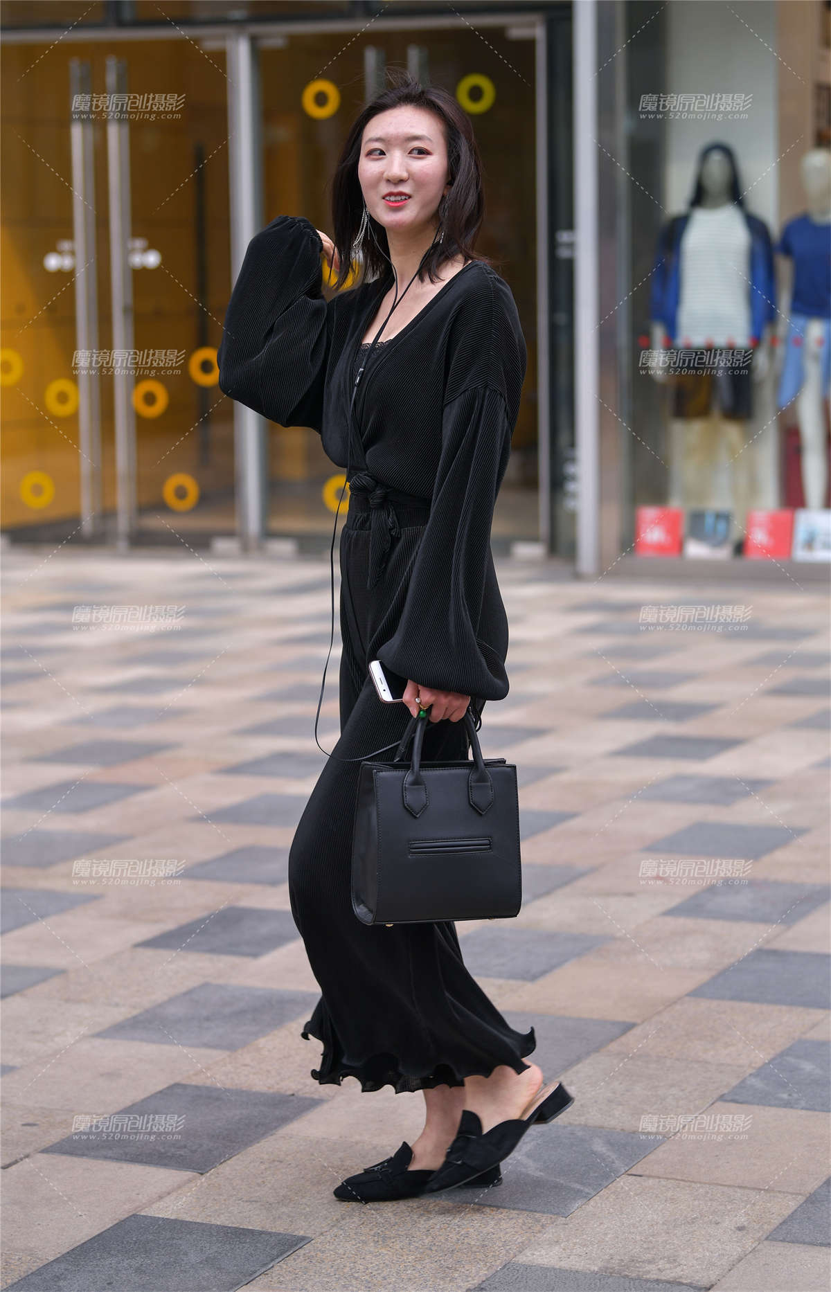 窕窕淑女般的美女，魅力迷人-日更街拍