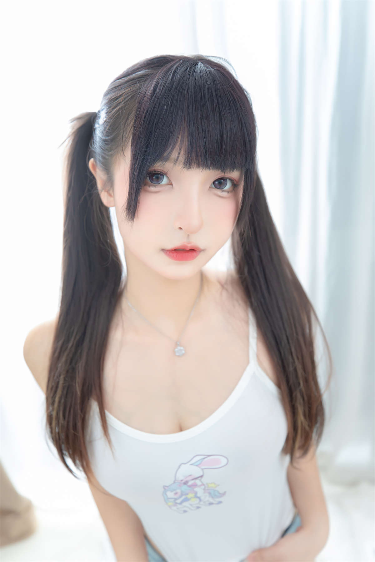 神楽板真冬 – 牛仔兔兔-日更街拍