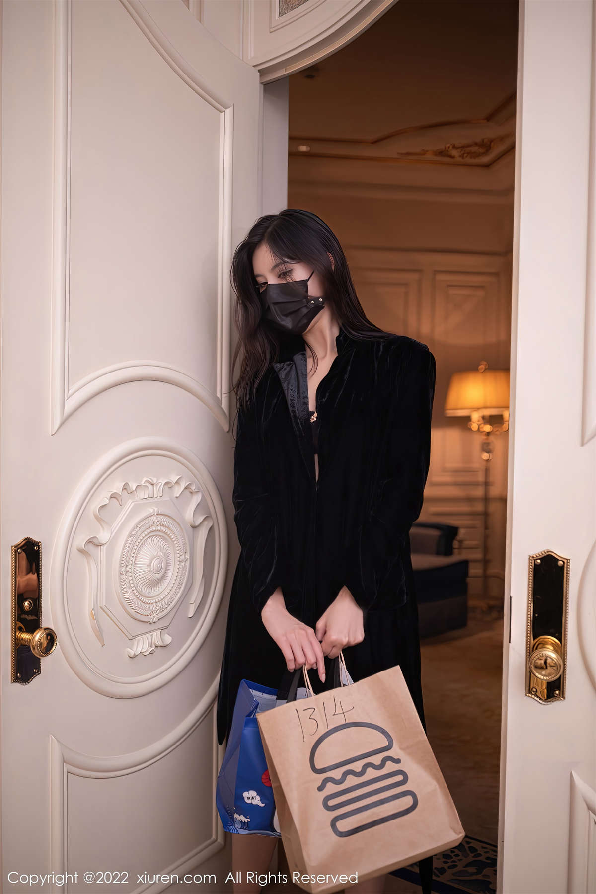 Xiuren秀人网 2022.11.02 NO.5797 就是阿朱啊-日更街拍