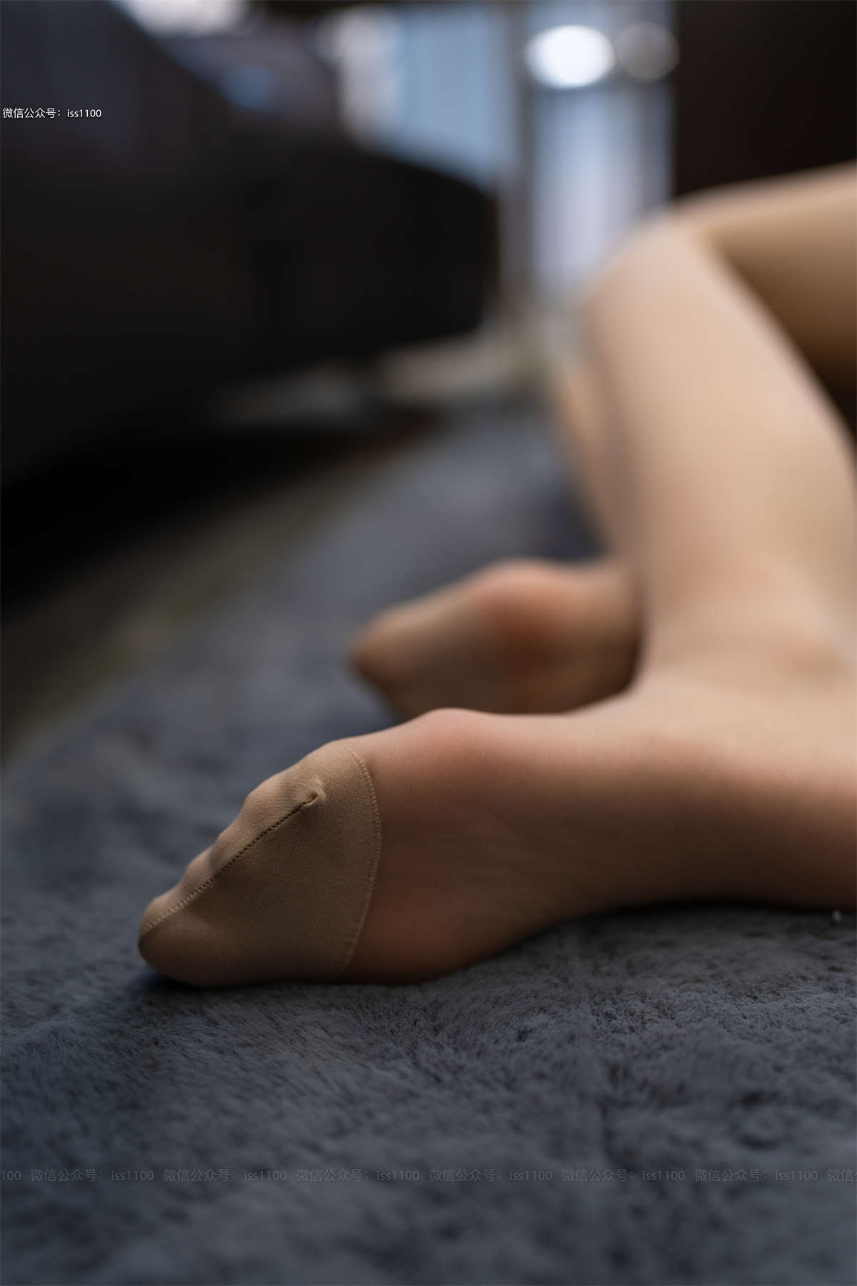 图片[2]-ISS尤好物 No.033 诗薇 蓝色吊带-日更街拍