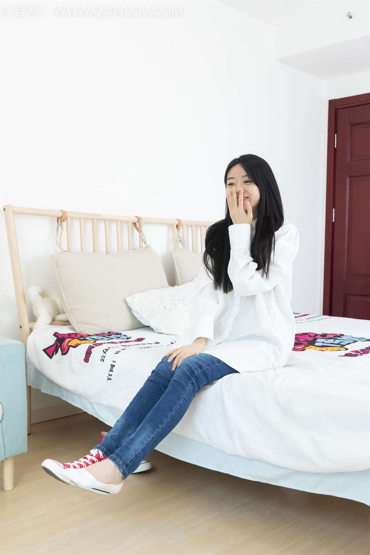 物恋传媒 NO.1958 欢欢-奇妙能力-日更街拍