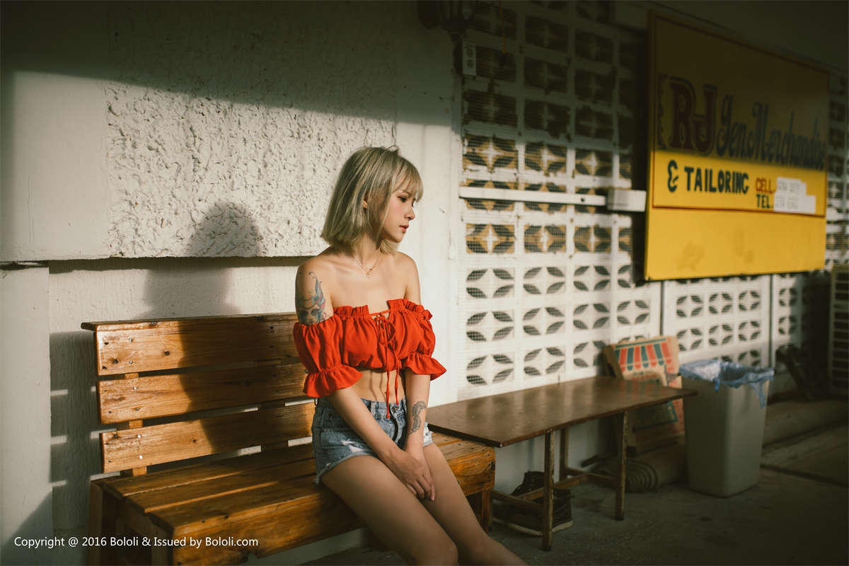 Bololi波萝社 BOL.130 夏日骄阳 夏美酱_-日更街拍