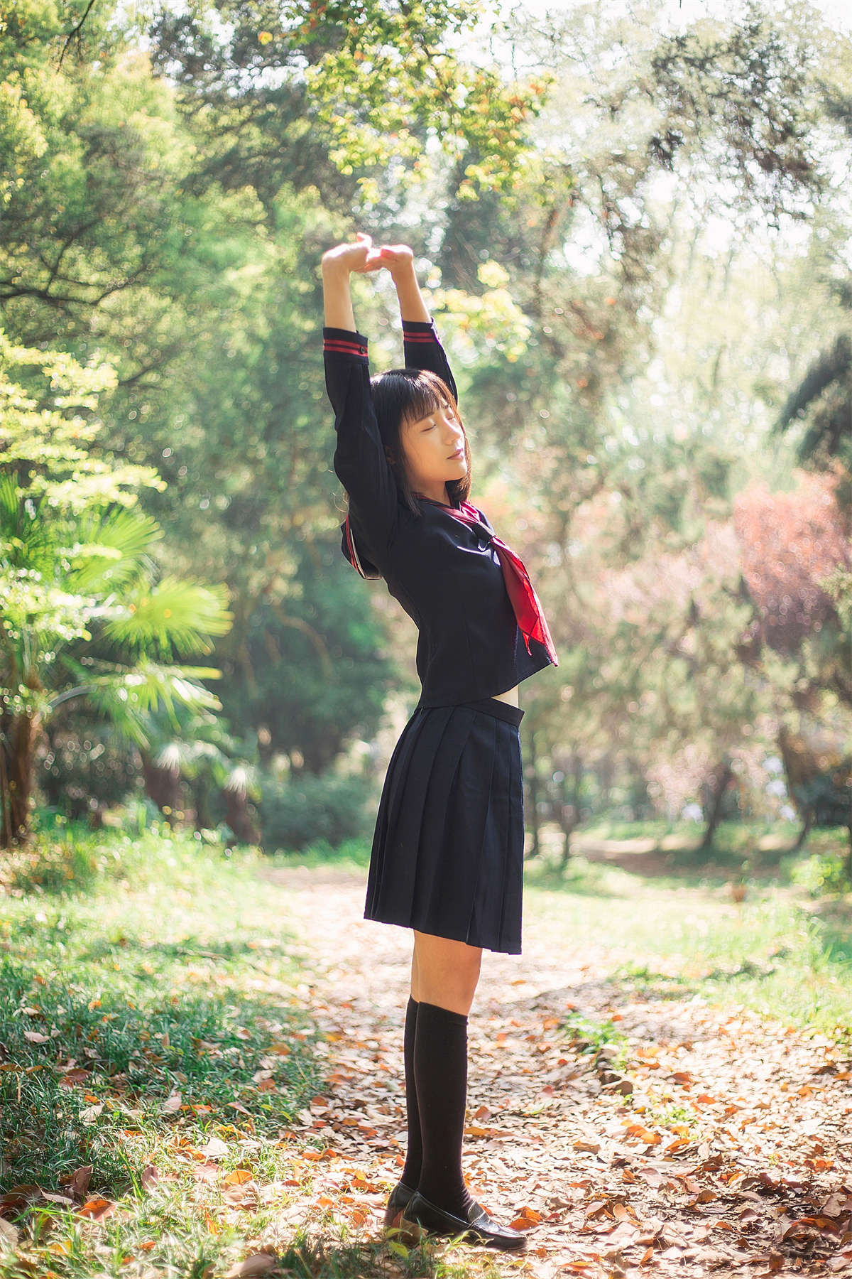 YITUYU艺图语 2022.06.26 眼中的一道彩虹 郑梓婷儿-日更街拍