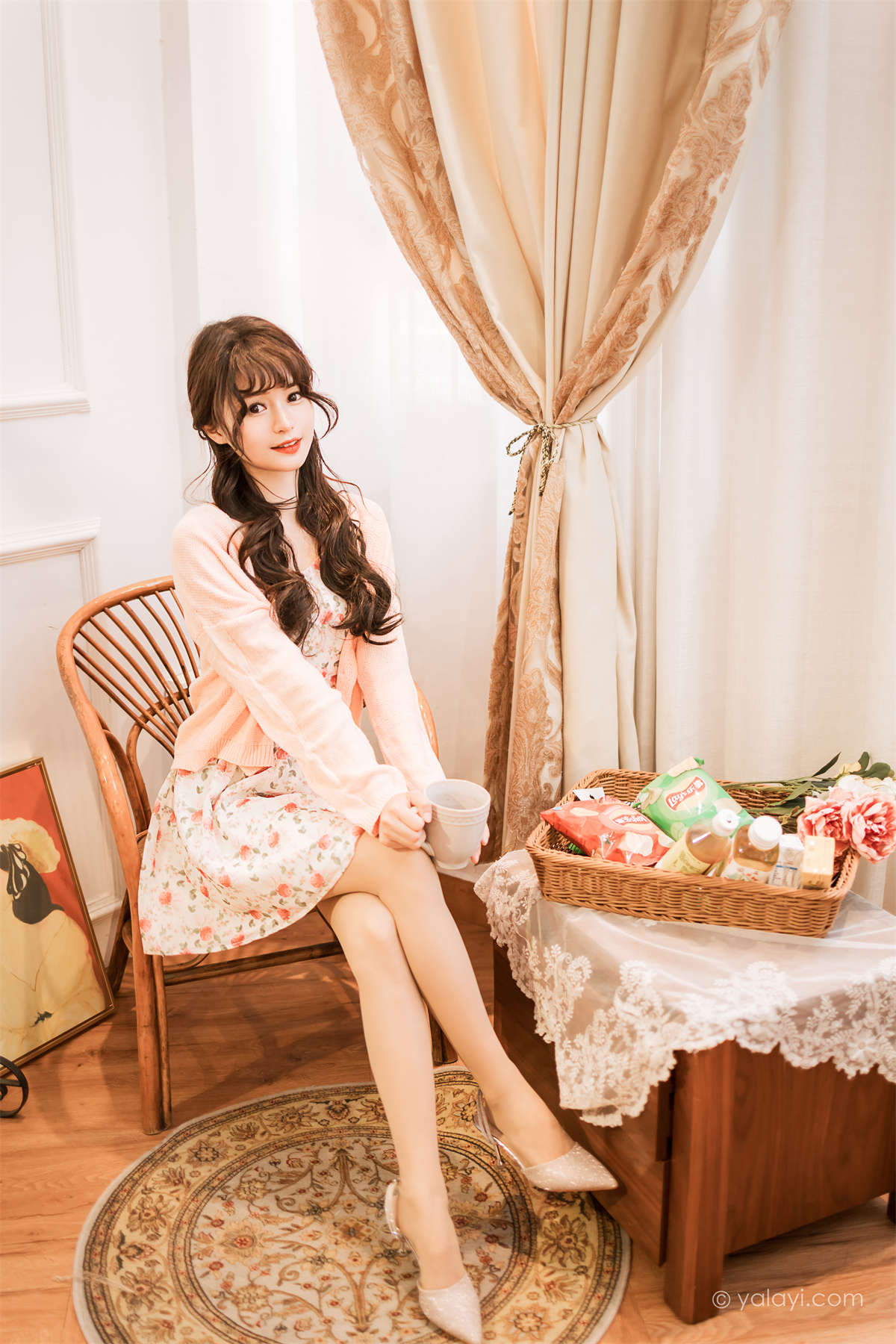 图片[2]-YALAYI雅拉伊2022.12.30 NO.999 第一眼就喜欢上你 小亭-日更街拍