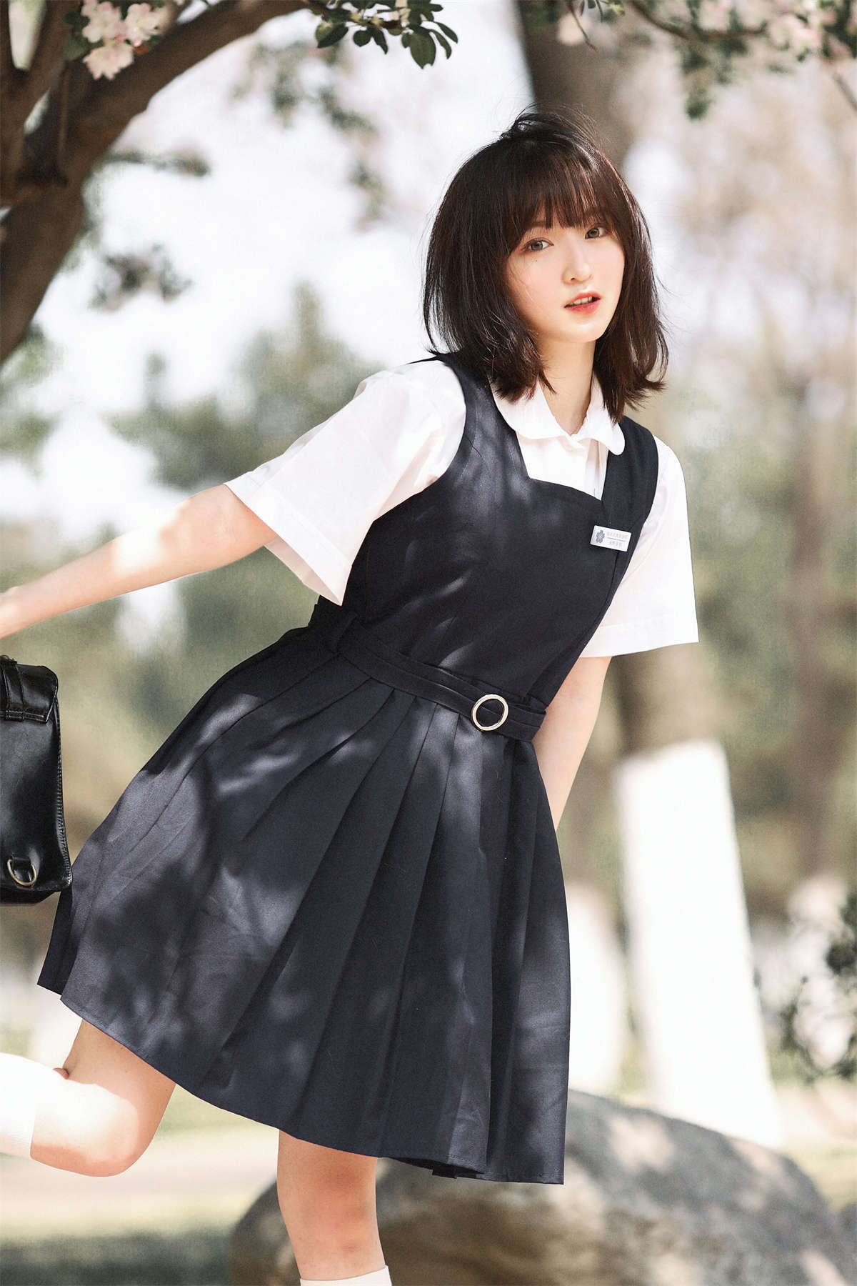 YITUYU艺图语 2022.07.16 白樱 – 一起去赏花吧 泽钰插图1