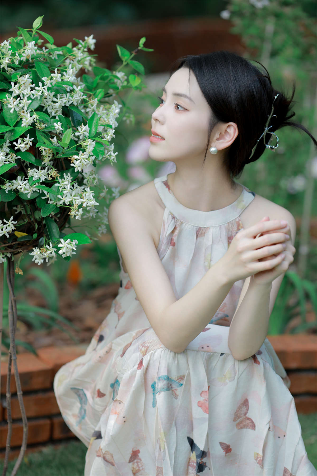 YITUYU艺图语 2024.06.30 玫瑰园的蝴蝶仙子 小濛-日更街拍