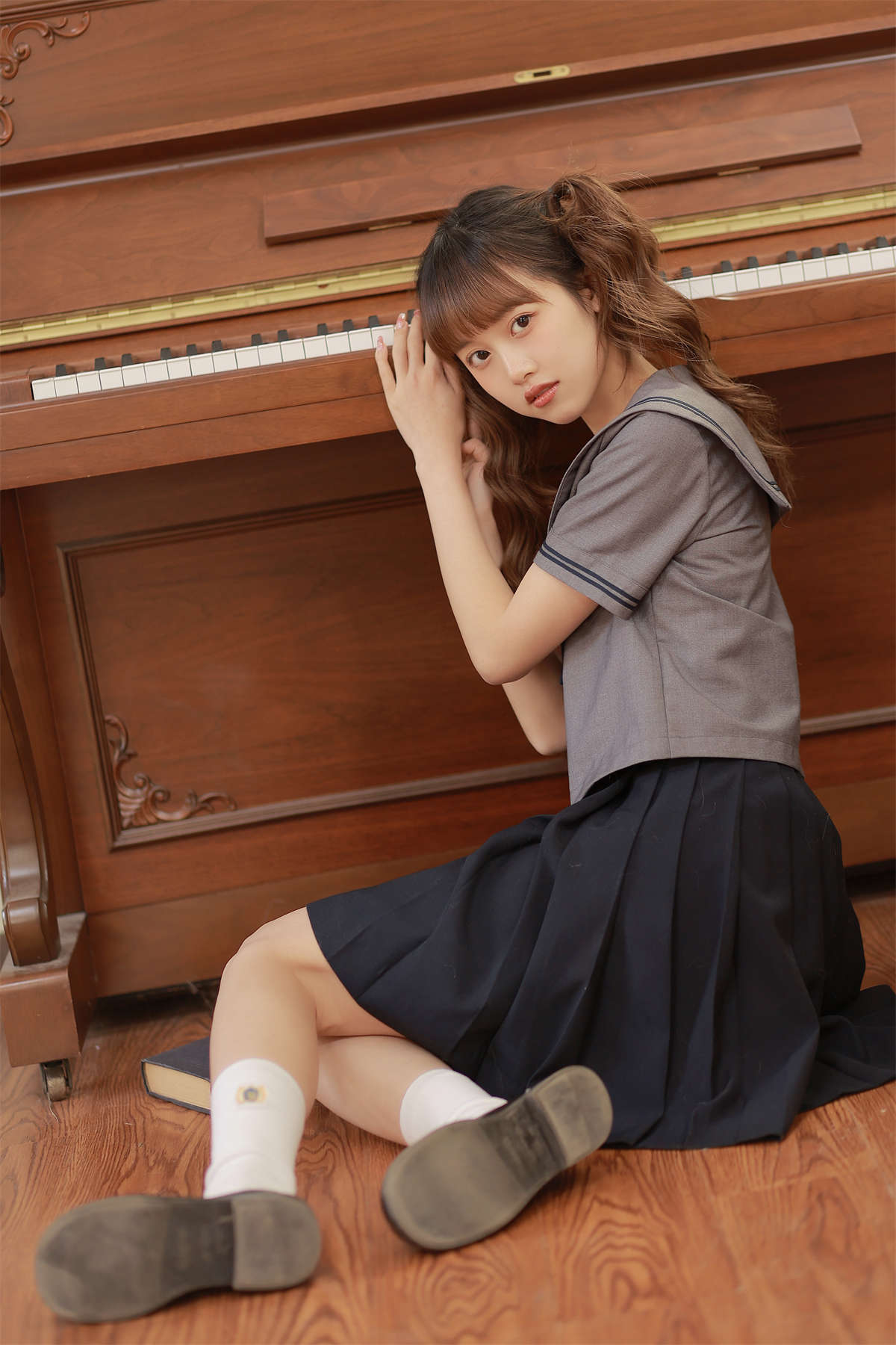 YITUYU艺图语 2022.09.11 黑白琴键 -金鱼yu插图1