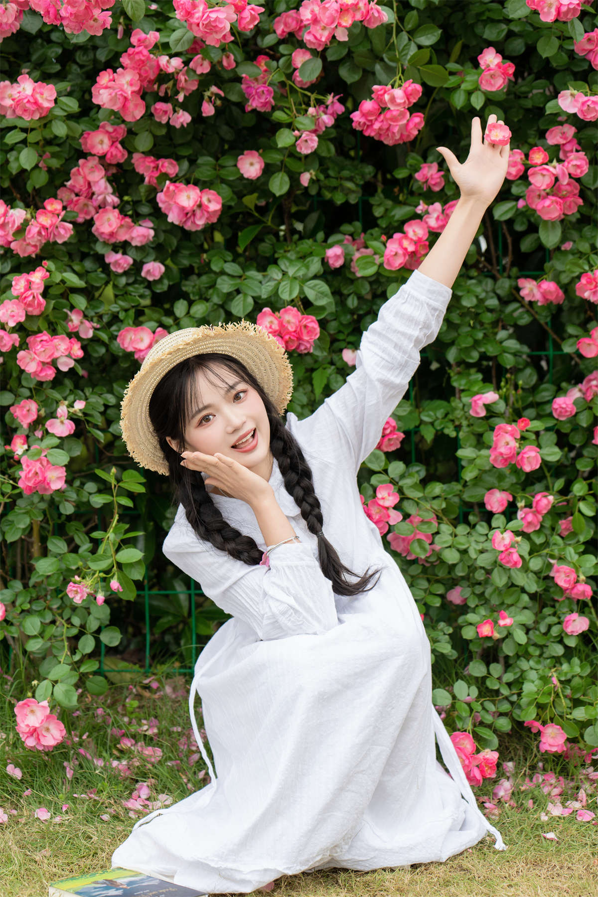 YITUYU艺图语 2024.06.30 五月蔷薇 小欧O插图1