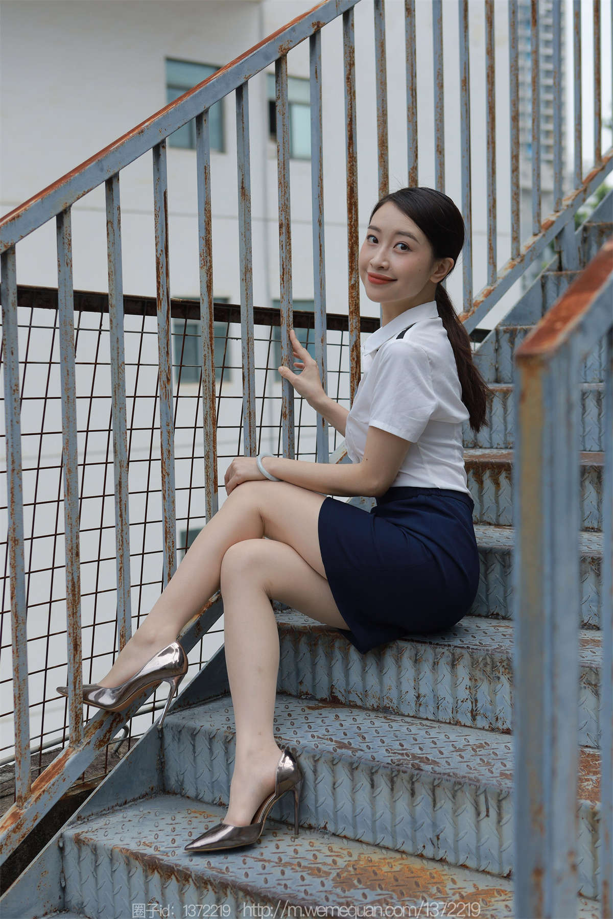 图片[2]-IESS异思趣向 2023.05.20 丝享家1456：小婕 桌上的交易-日更街拍