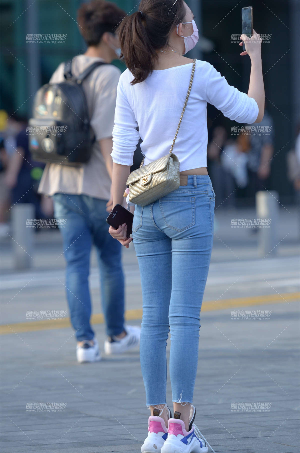 图片[2]-【神摄手赛贴】白衫紧牛-日更街拍