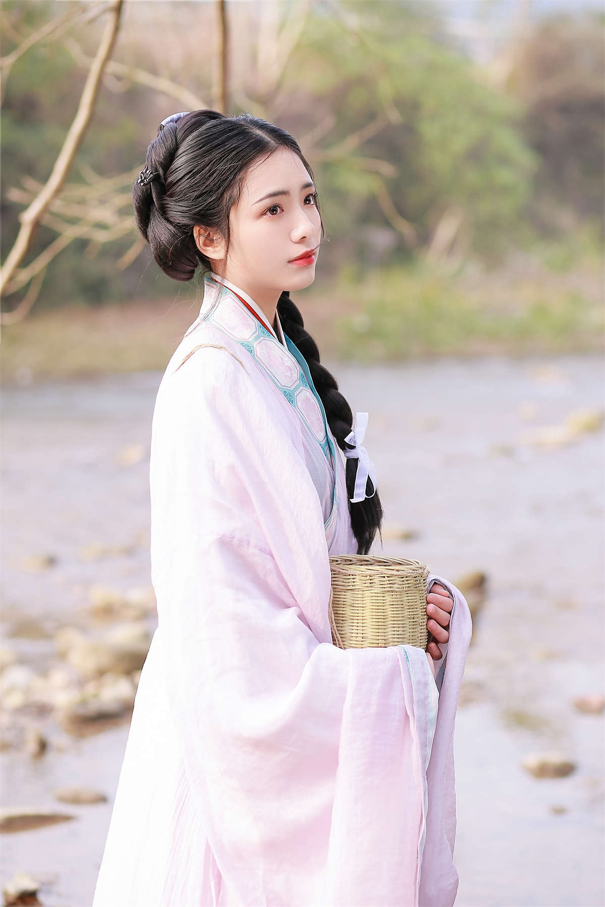 图片[2]-YITUYU艺图语 2021.11.06 春江 沂越-日更街拍